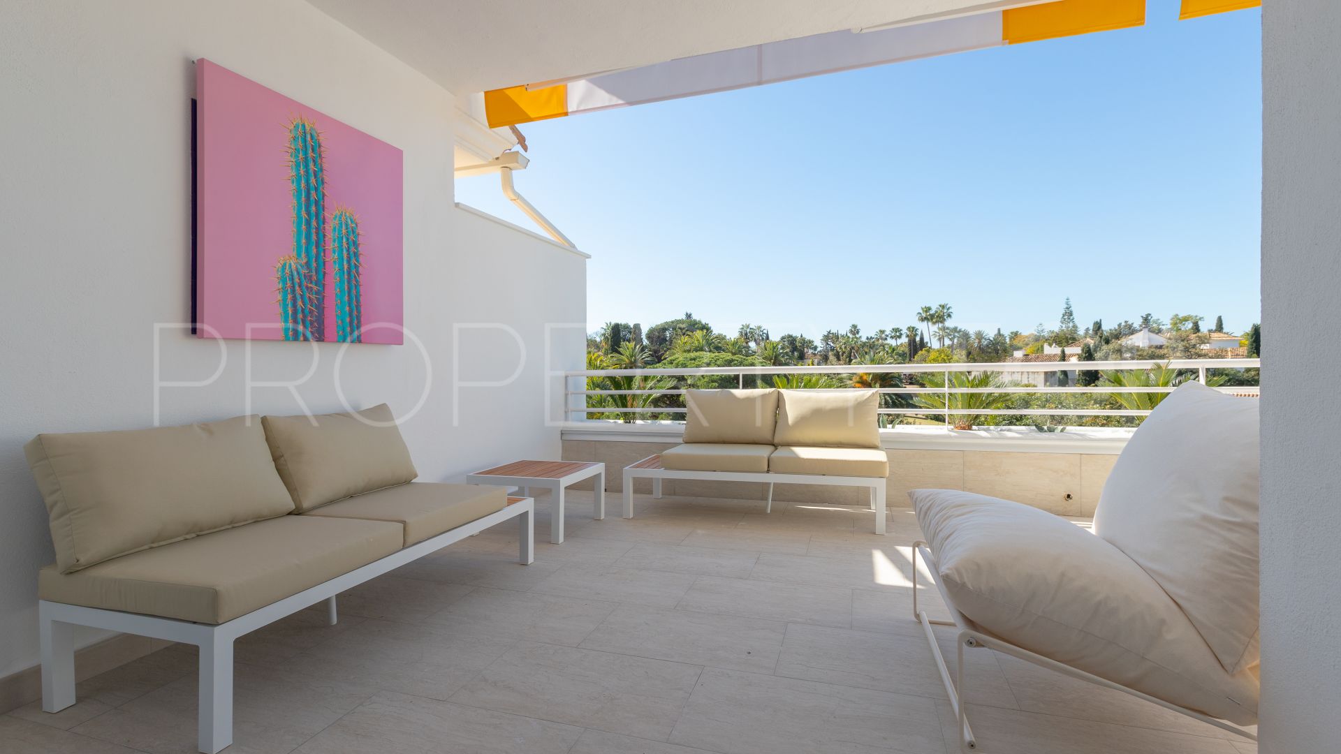 Guadalmina Baja, atico duplex en venta de 4 dormitorios