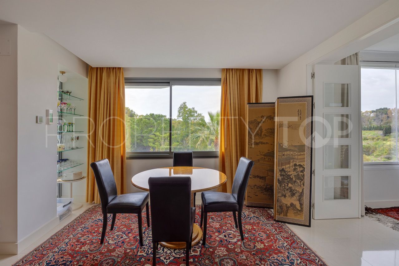 For sale Guadalmina Alta apartment with 3 bedrooms
