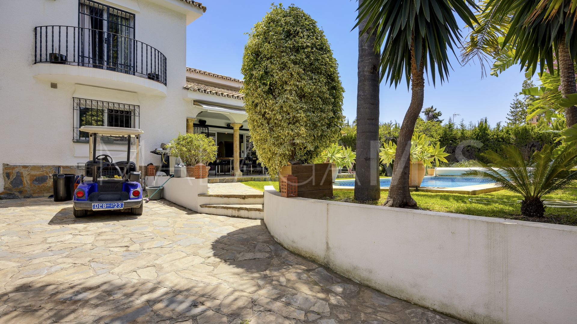 For sale villa in Guadalmina Alta