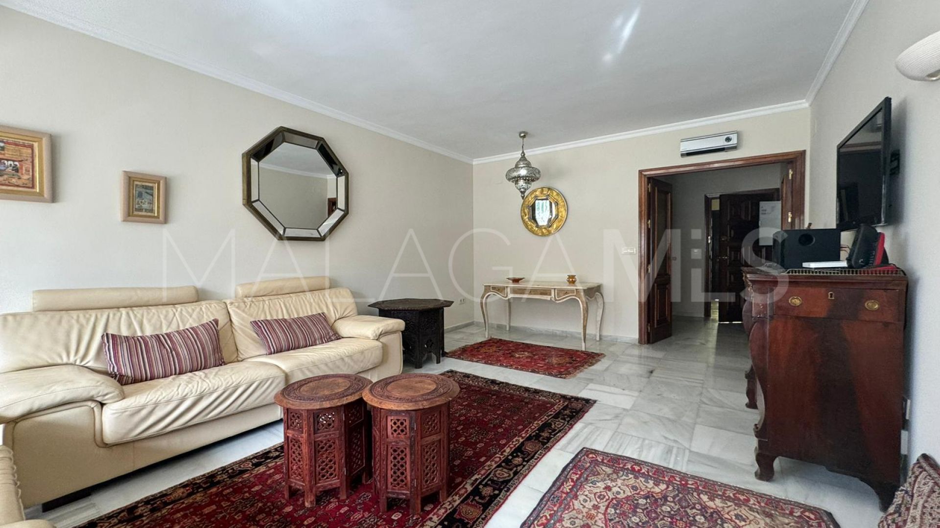 Wohnung for sale in Estepona Ost