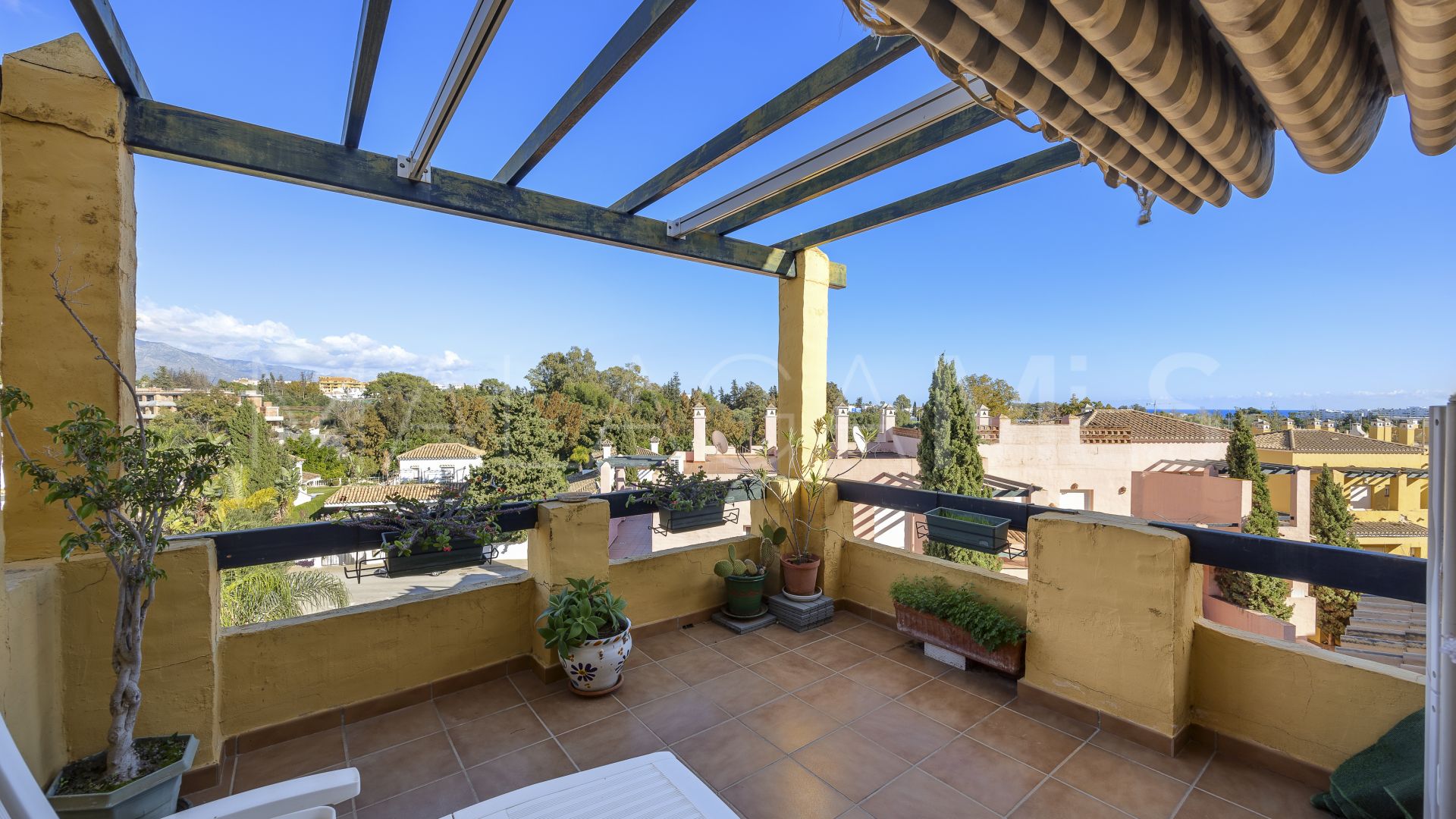 Lägenhet for sale in Guadalmina Alta