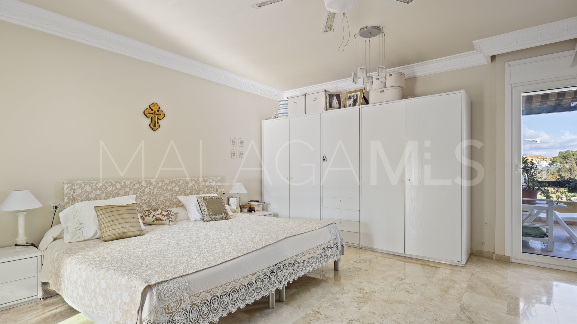Lägenhet for sale in Guadalmina Alta