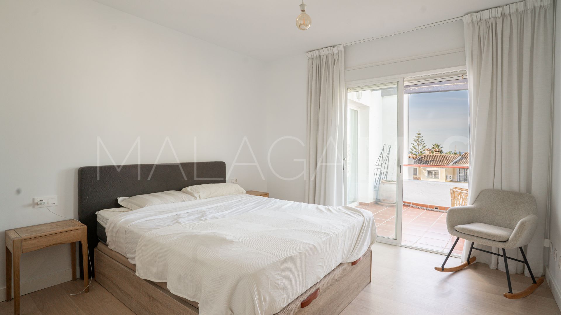 Takvåning for sale in Estepona
