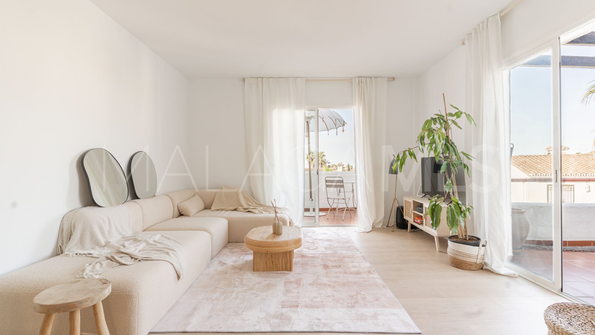 Takvåning for sale in Estepona