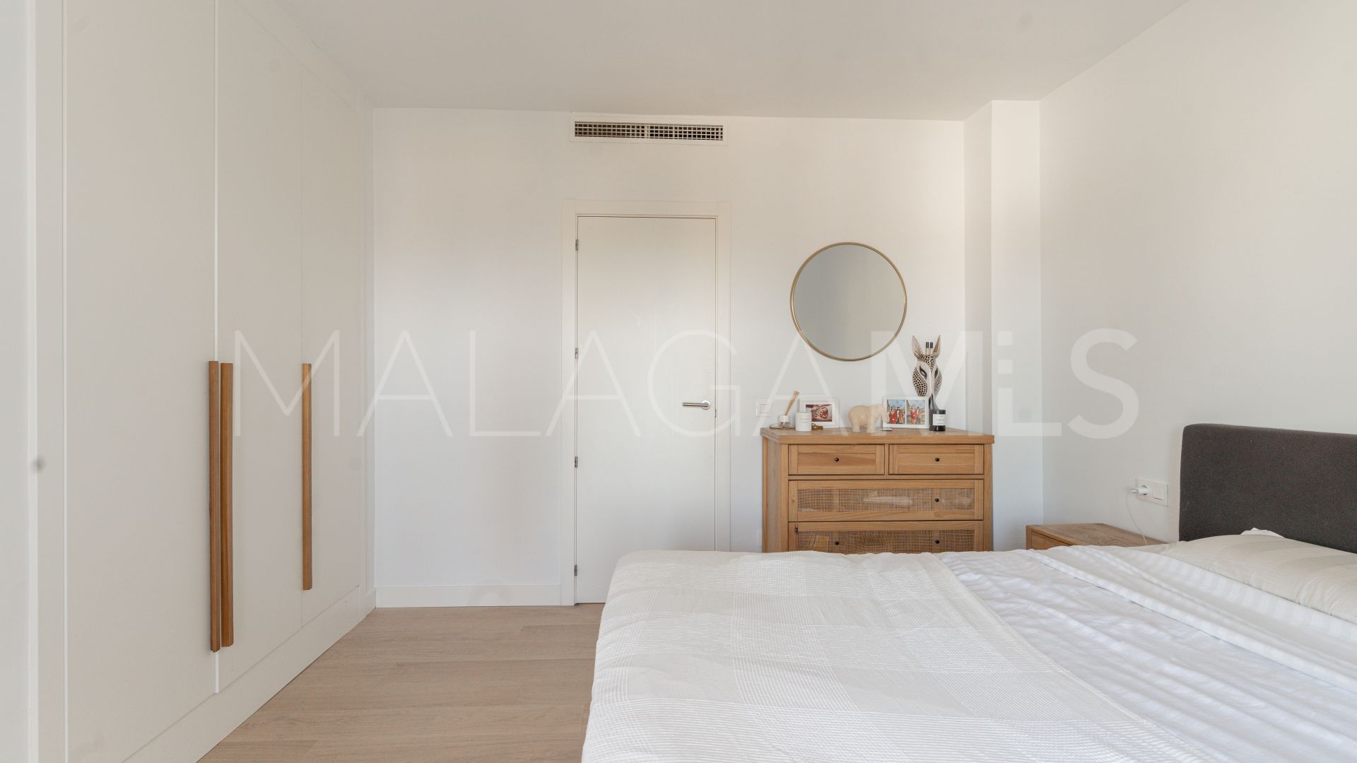 Takvåning for sale in Estepona