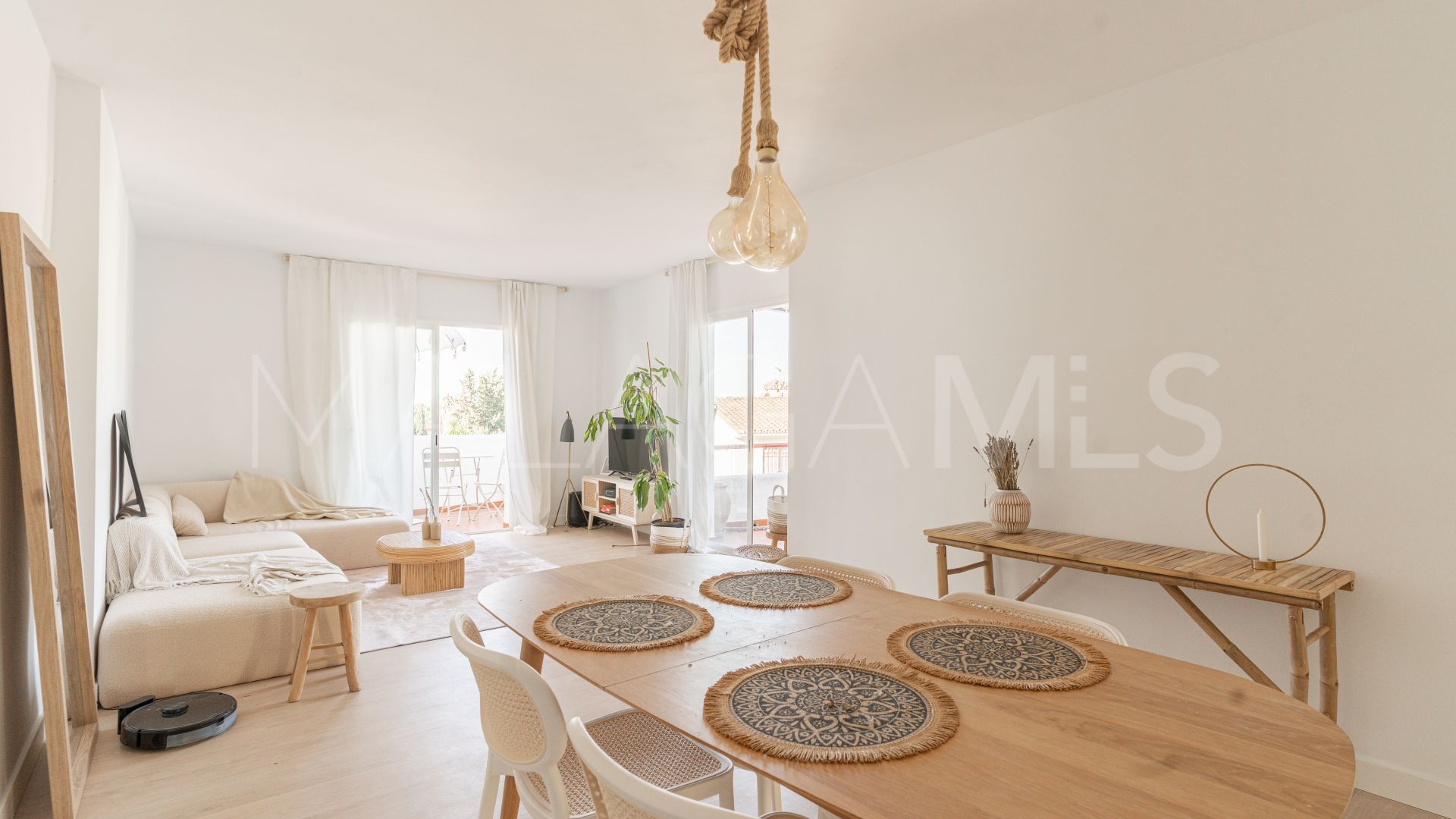 Takvåning for sale in Estepona