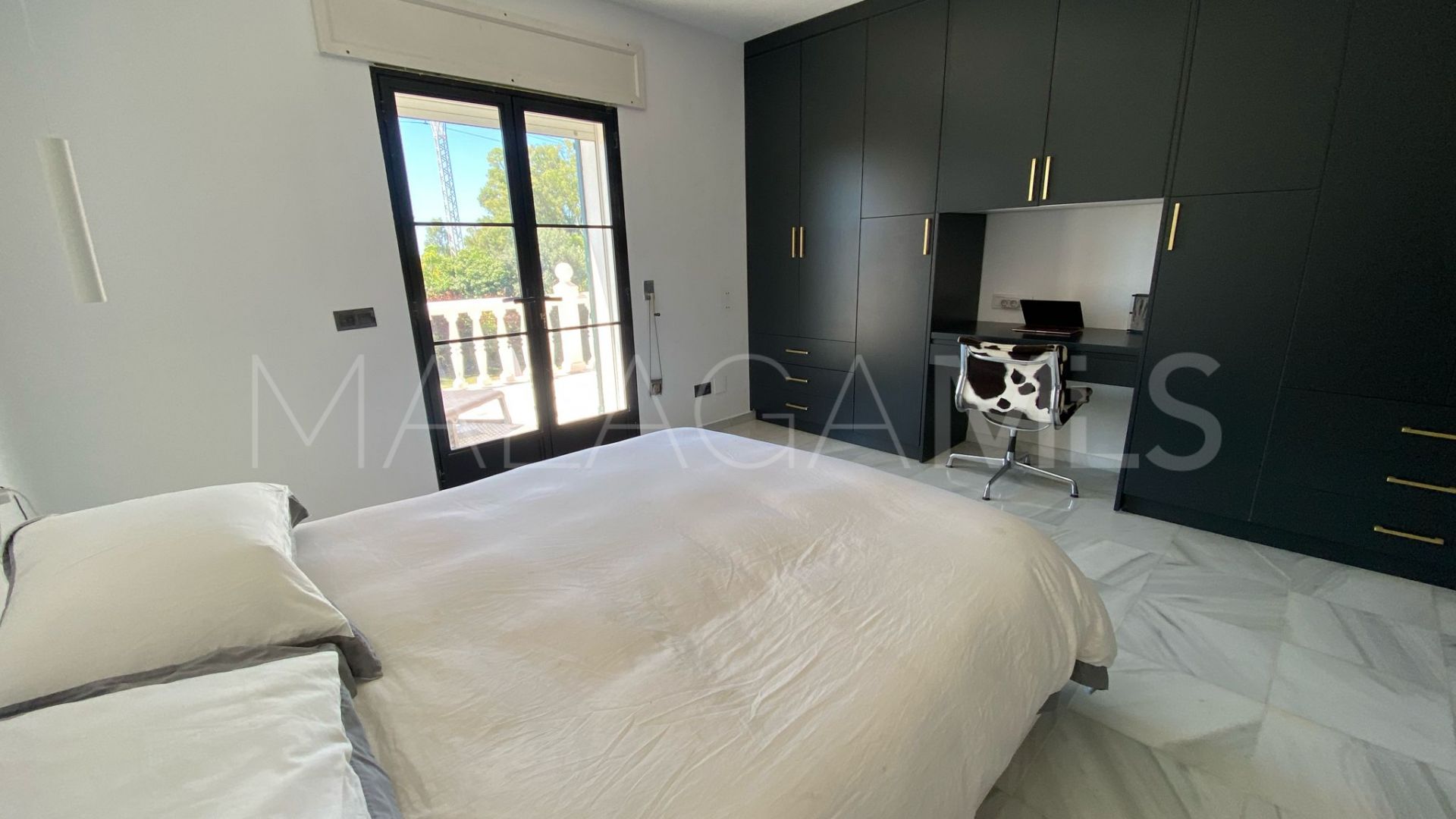 Villa with 5 bedrooms for sale in Guadalmina Alta