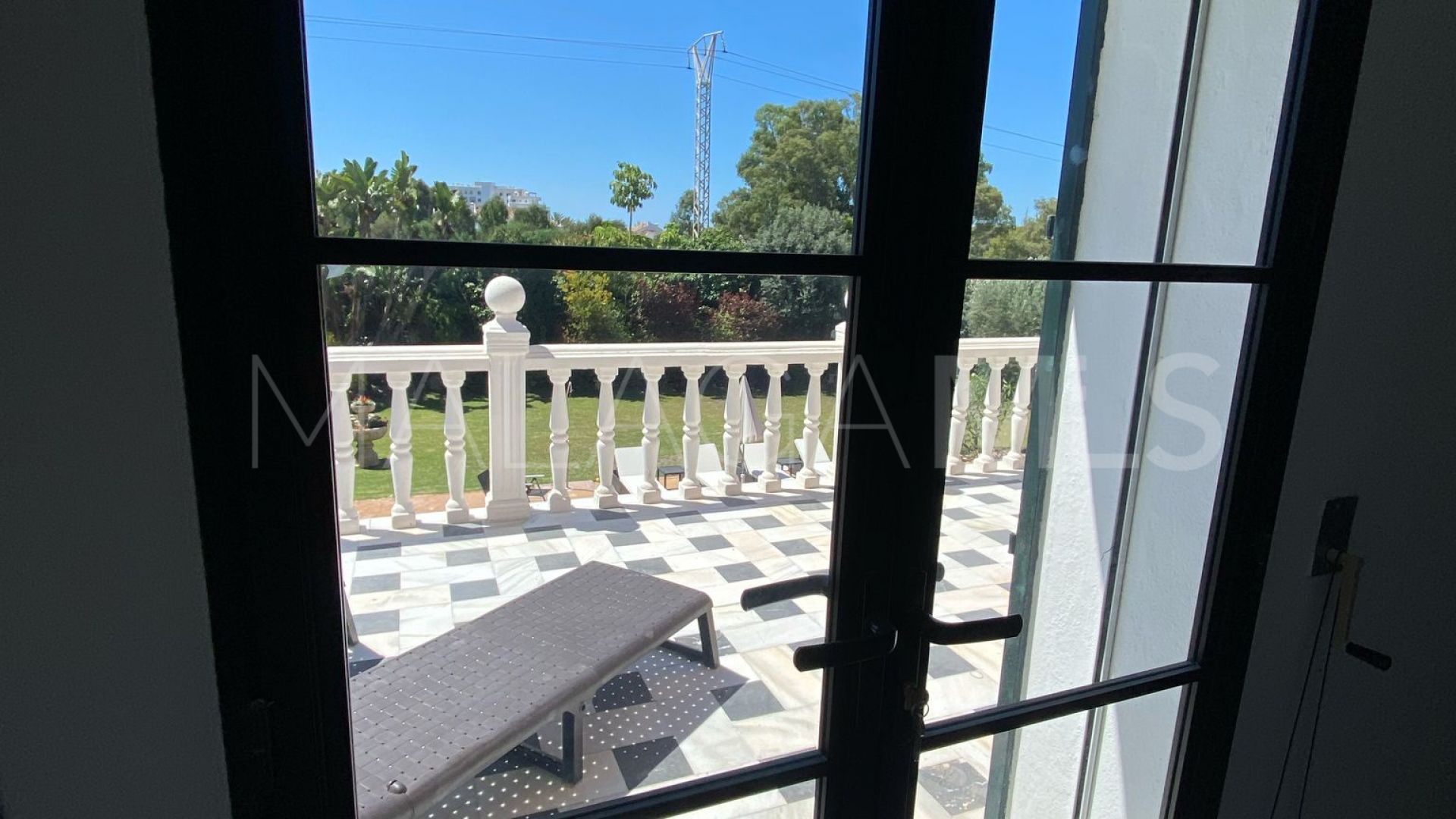 Villa with 5 bedrooms for sale in Guadalmina Alta