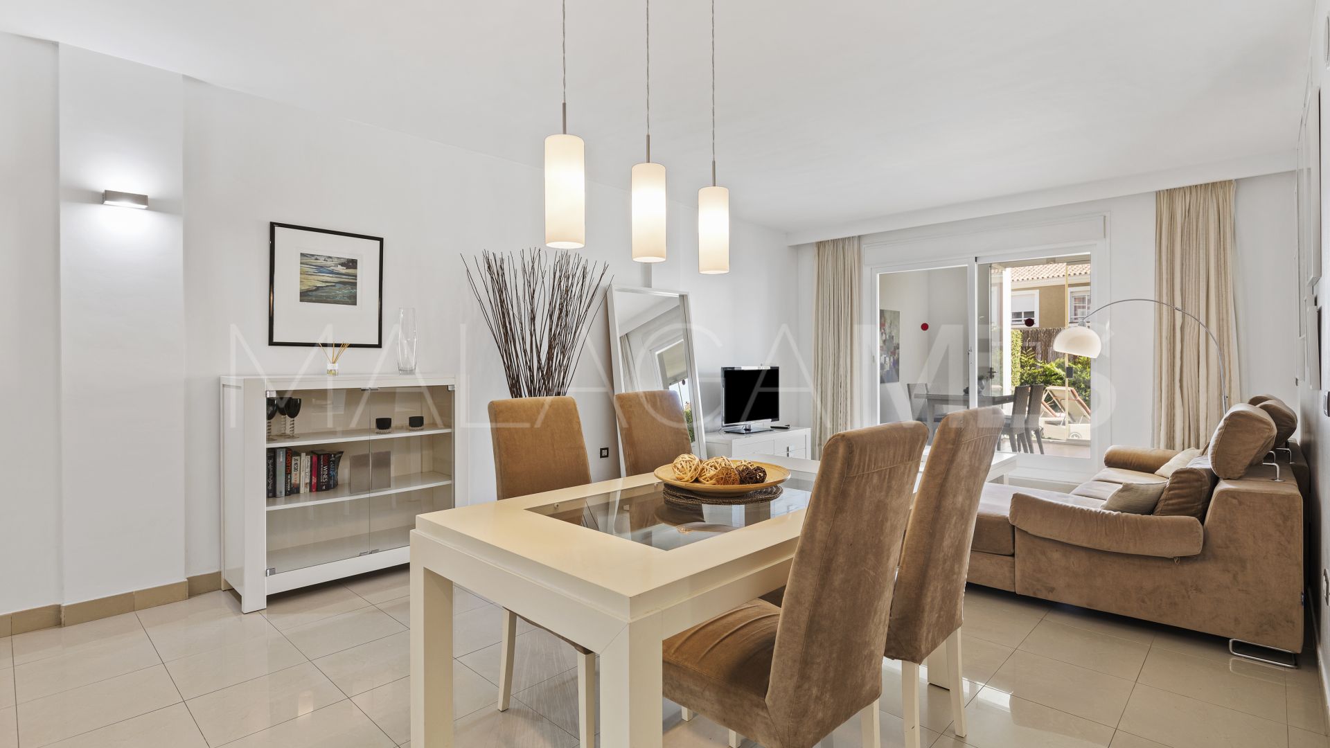 Lägenhet for sale in Estepona