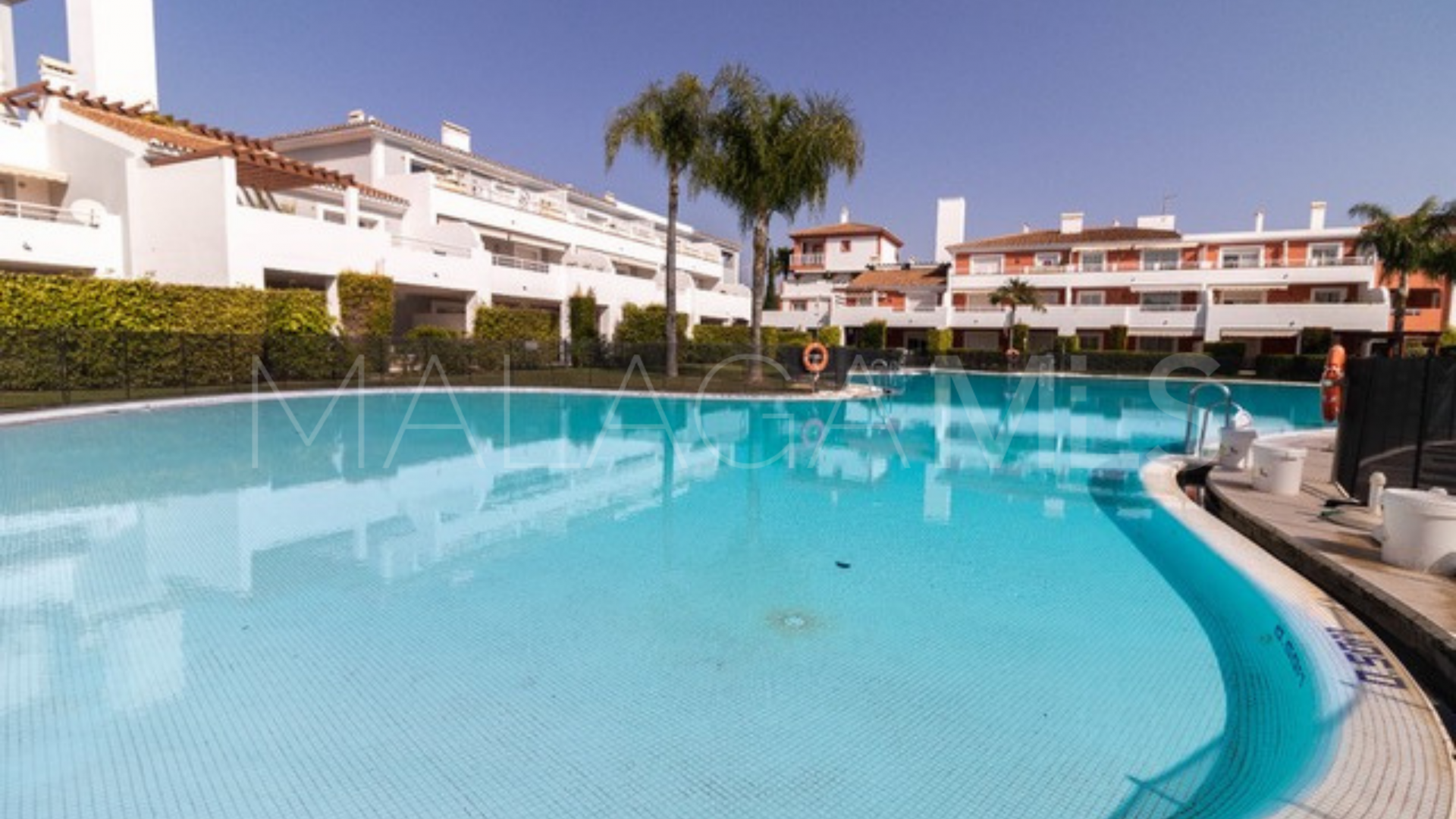 Lägenhet for sale in Estepona