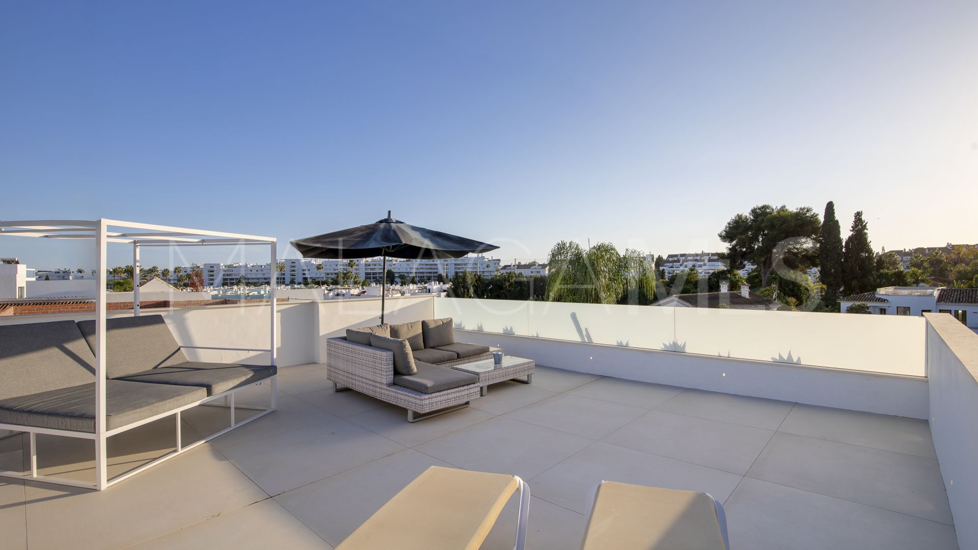 Villa for sale in San Pedro de Alcantara