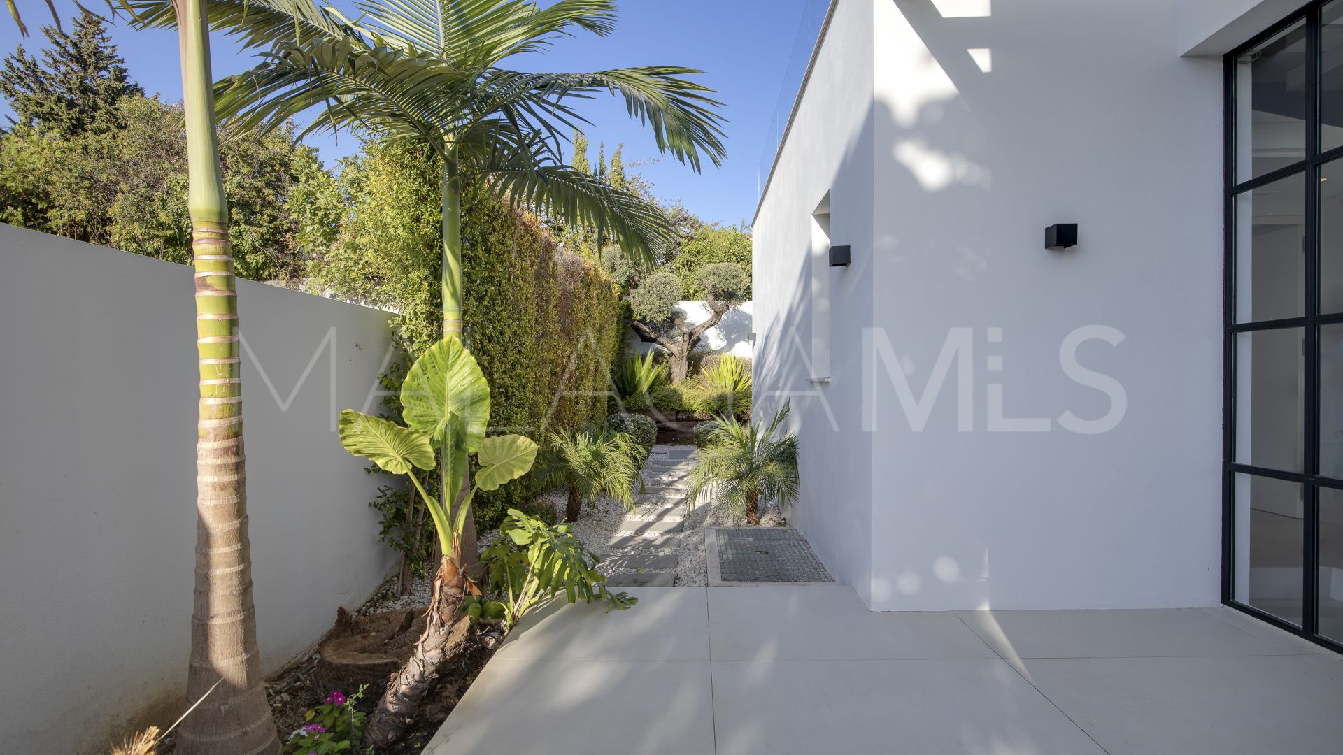 Villa for sale in San Pedro de Alcantara