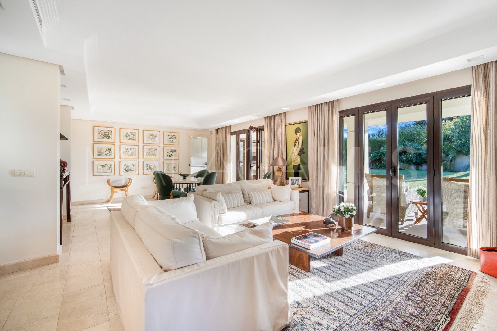 Villa for sale in Guadalmina Alta