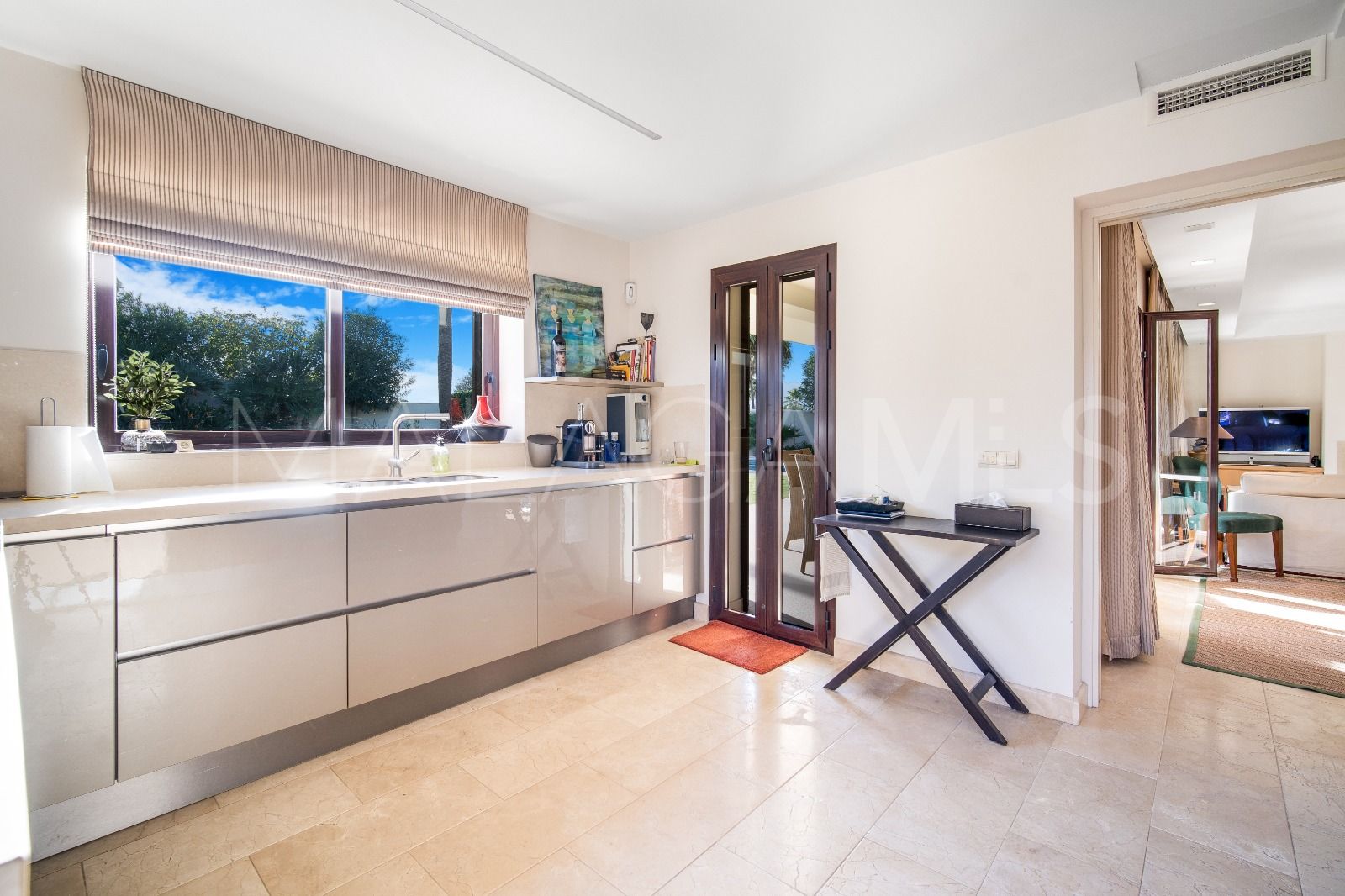 Villa for sale in Guadalmina Alta