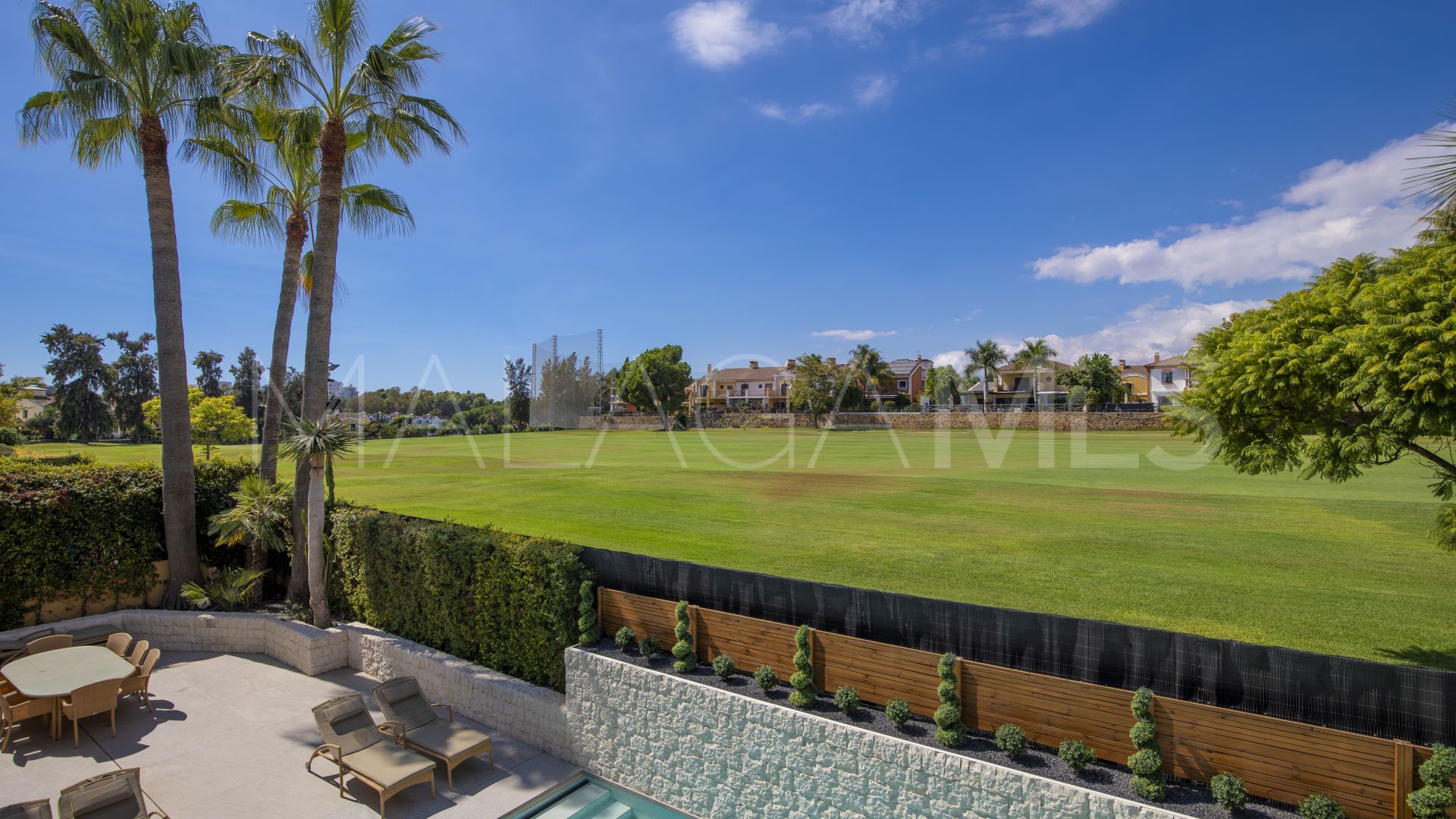 Villa for sale in Guadalmina Alta