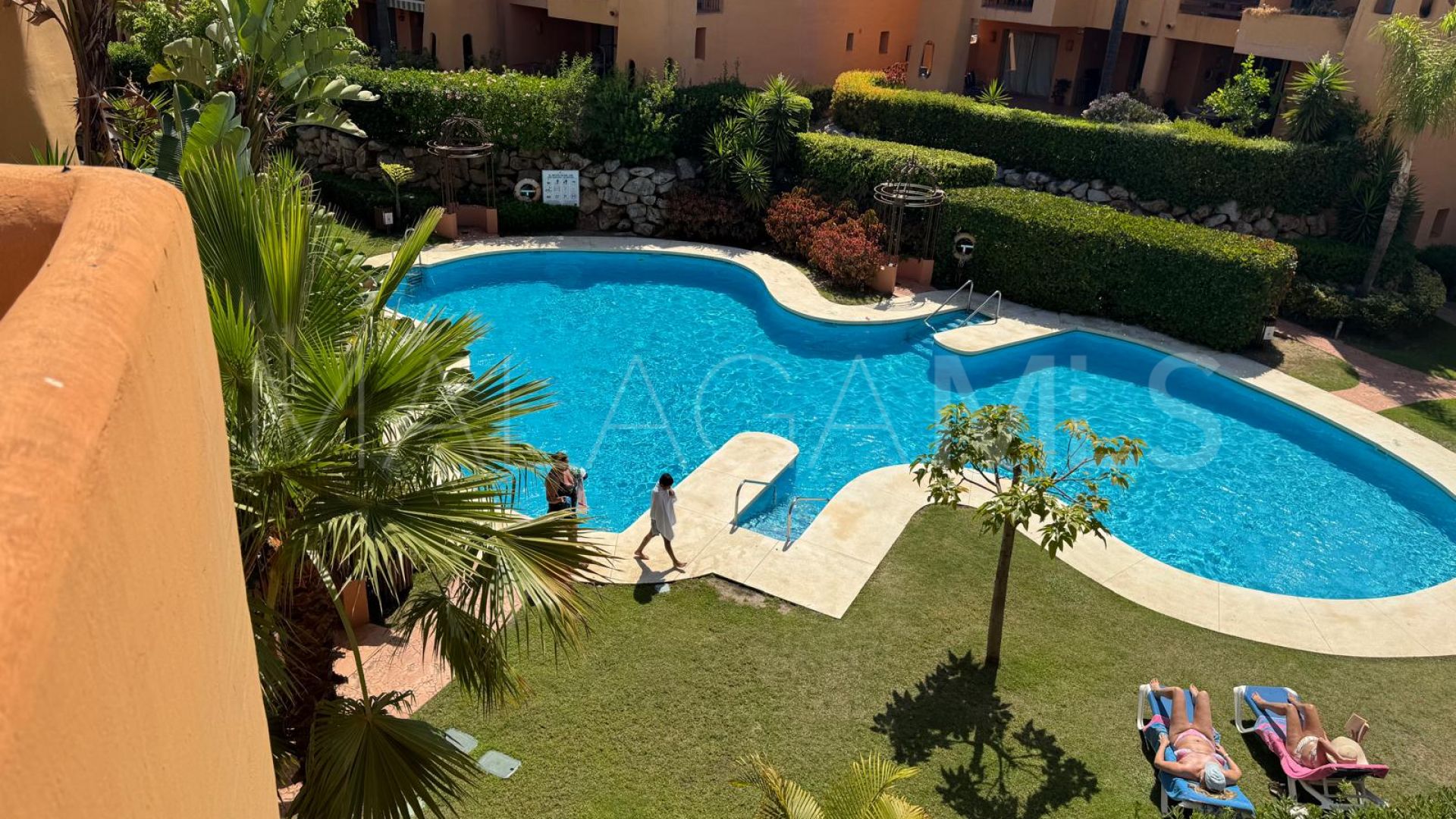 Appartement terrasse for sale in Estepona