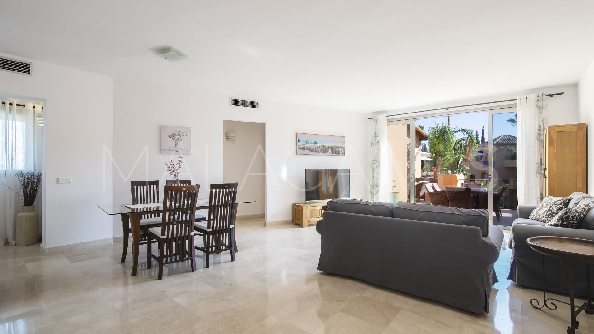 Appartement terrasse for sale in Estepona