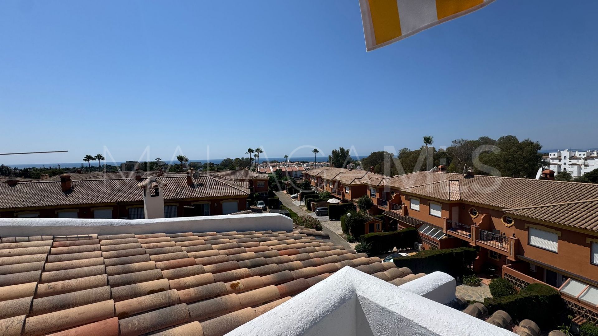 Maison de ville for sale in Estepona