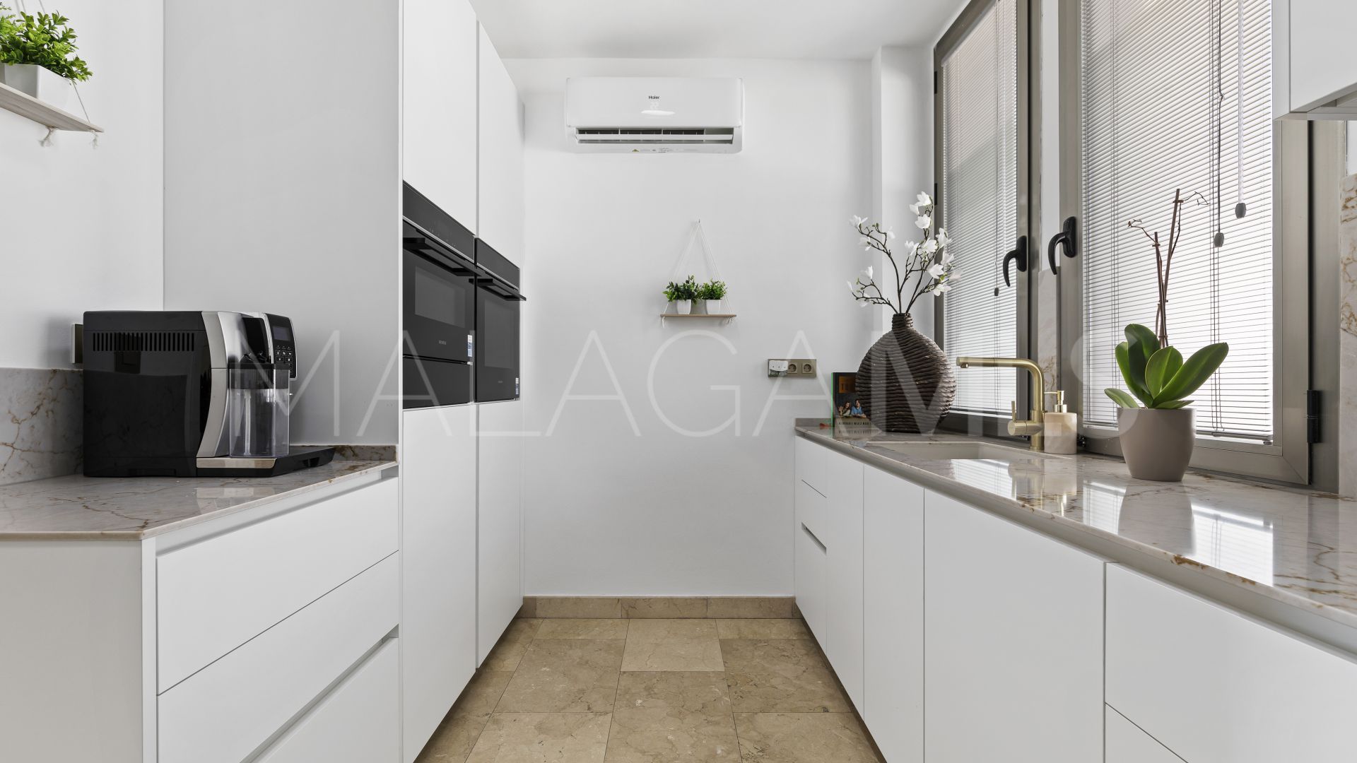 Radhus for sale in Benahavis