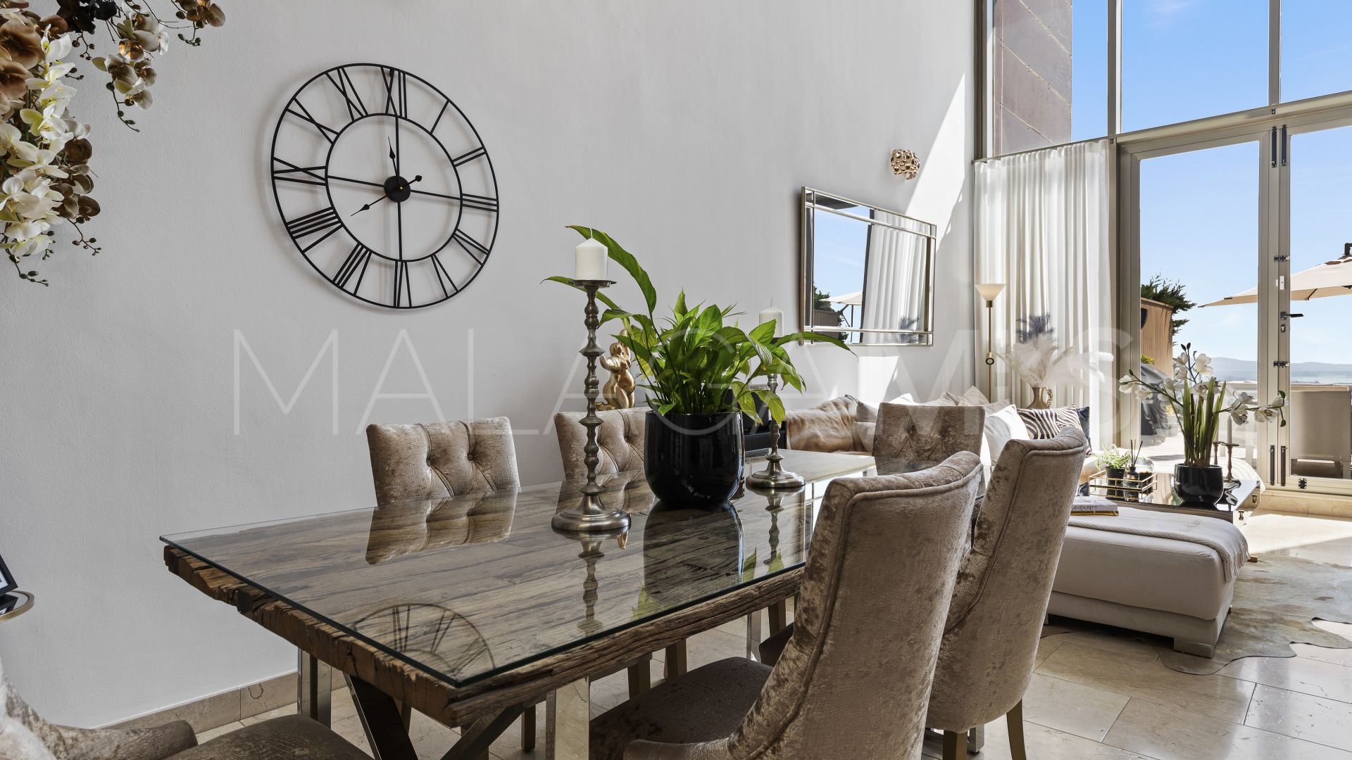 Radhus for sale in Benahavis