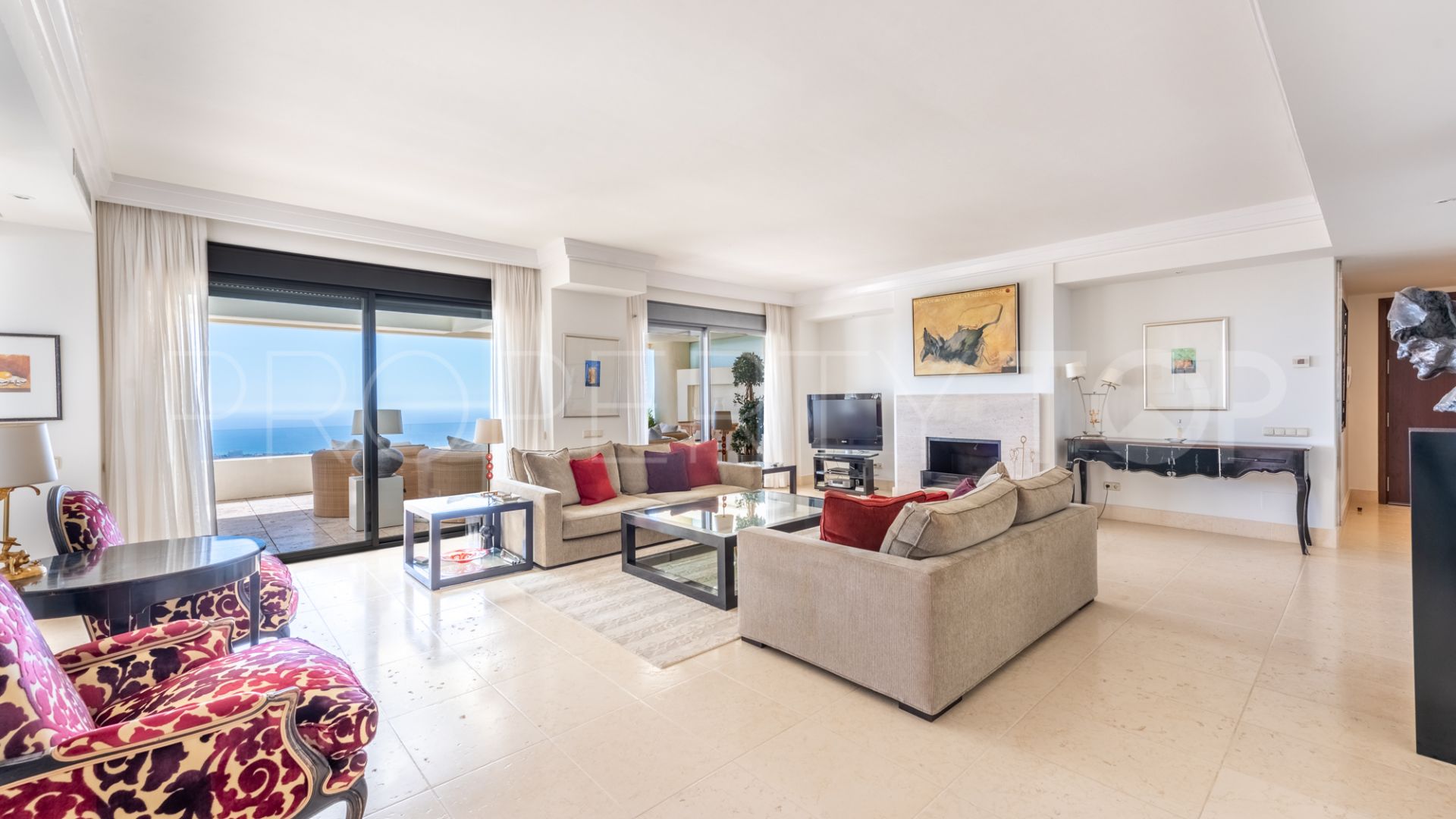 Duplex penthouse for sale in Los Monteros Hill Club with 3 bedrooms