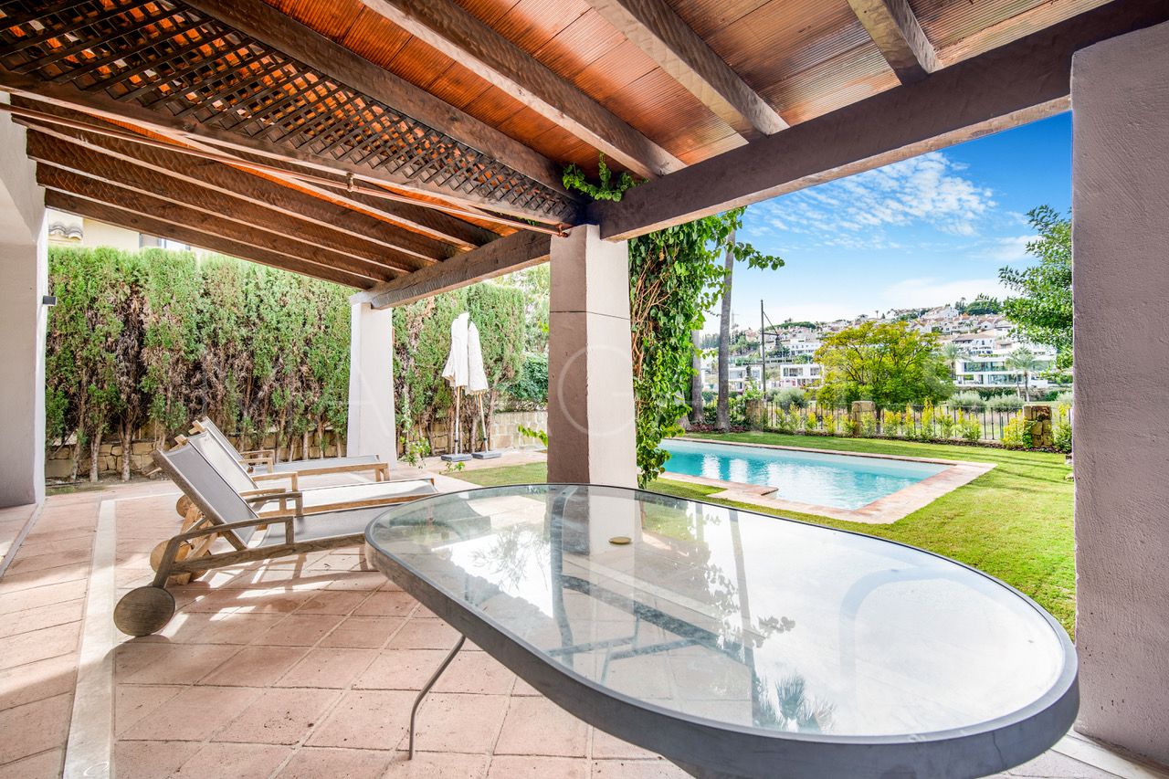 El Campanario, villa for sale with 5 bedrooms