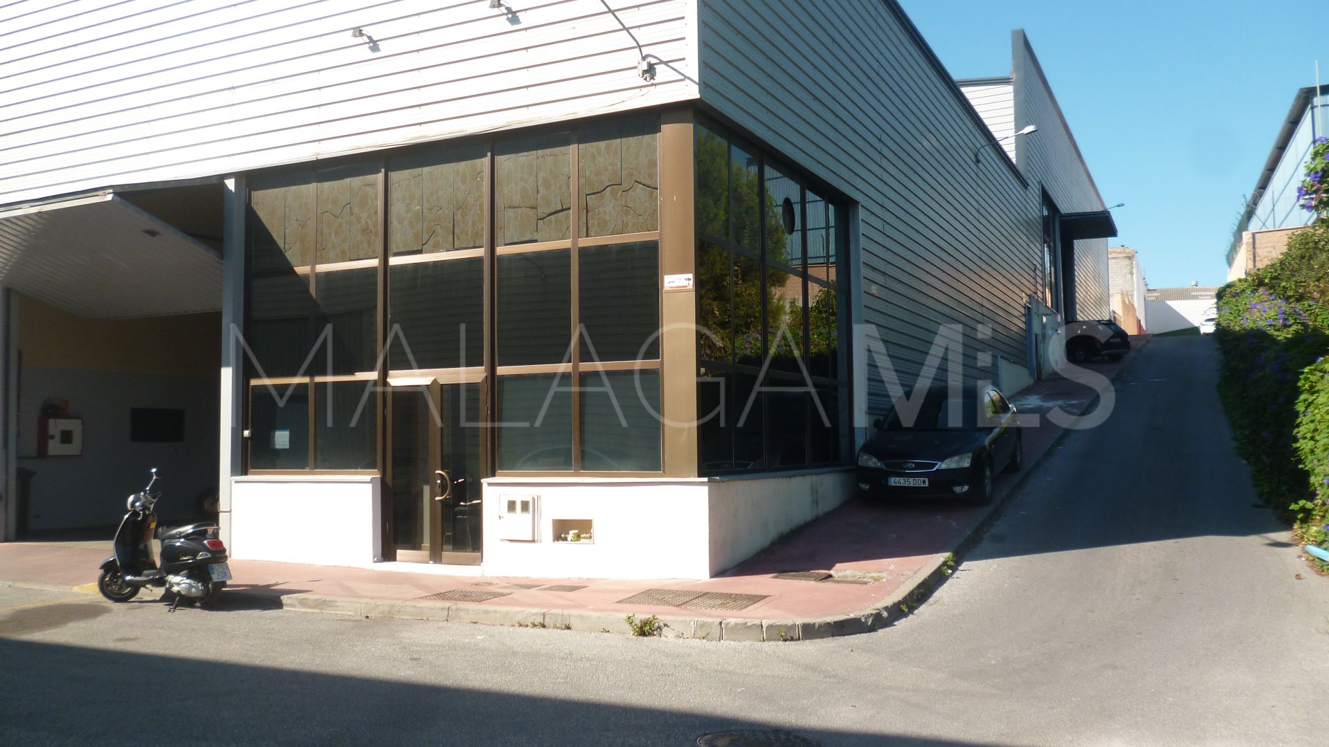 Local industriel for sale in Marbella City