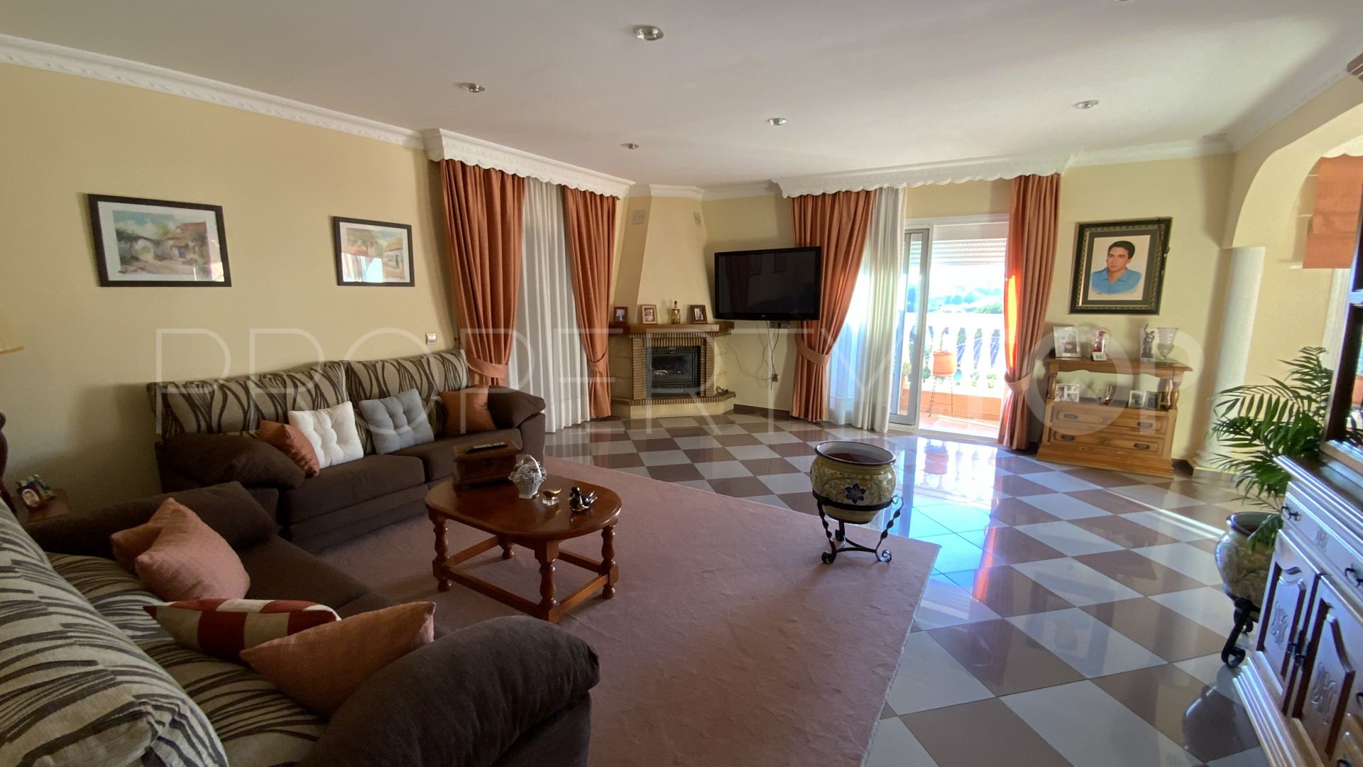 4 bedrooms chalet in El Gamonal for sale