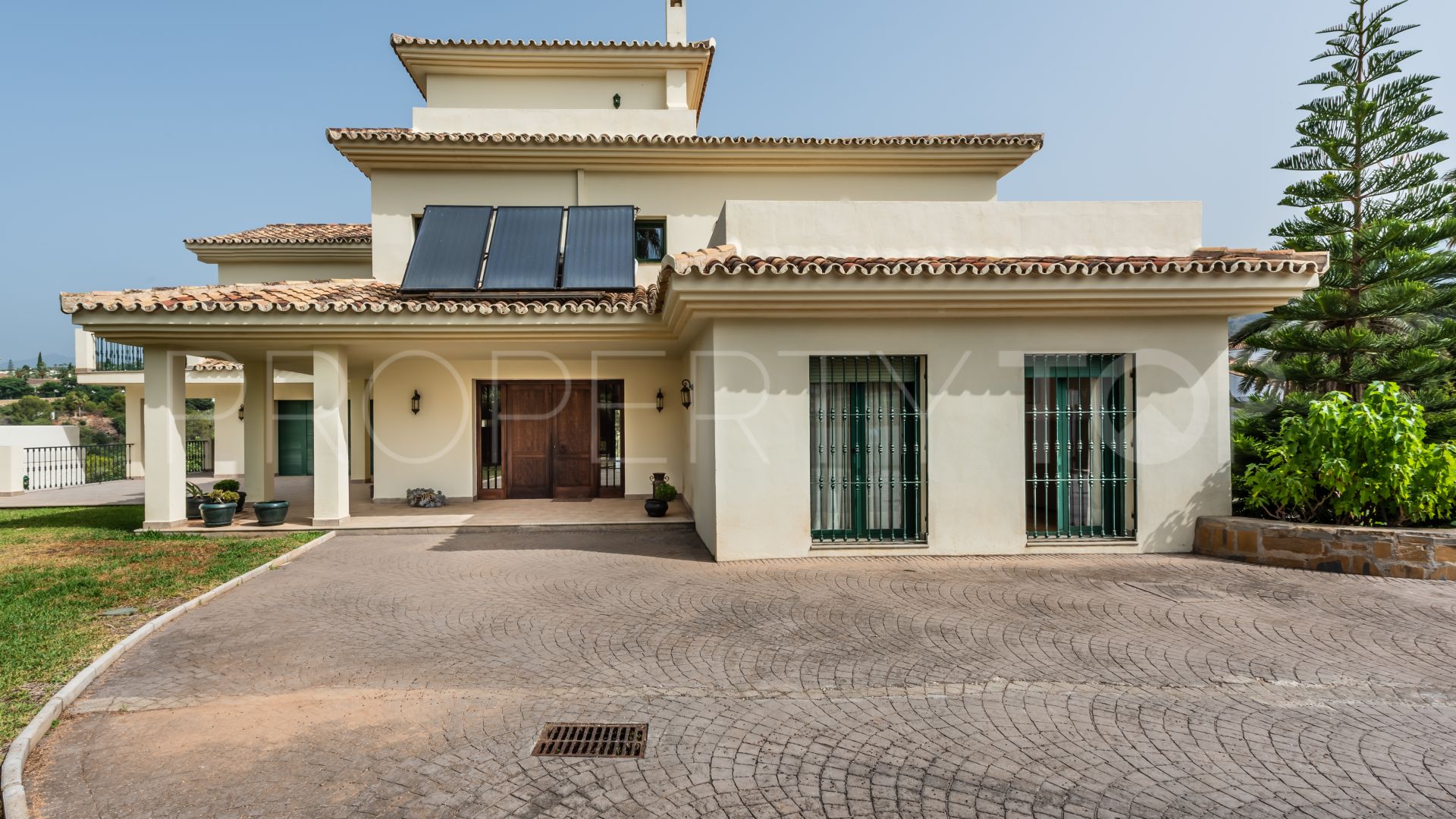 Villa a la venta en San Miguel con 6 dormitorios