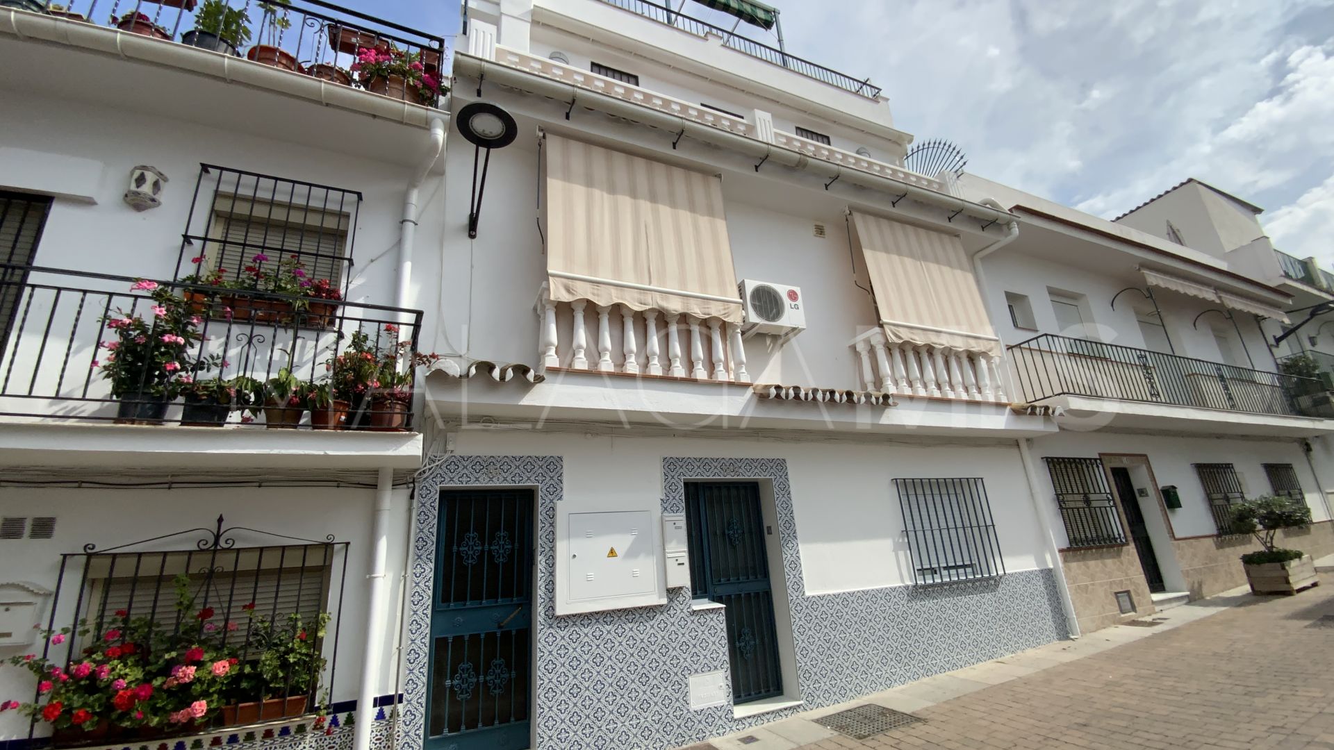 Hus i byn for sale in San Pedro de Alcantara