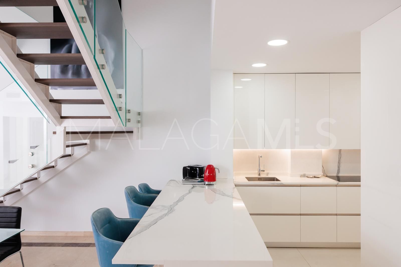 Atico duplex a la venta in River Garden