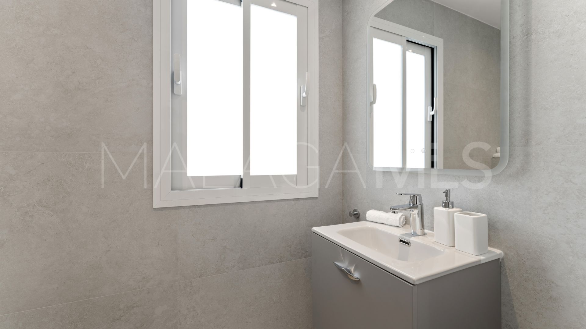 For sale villa with 3 bedrooms in Marbella Centro