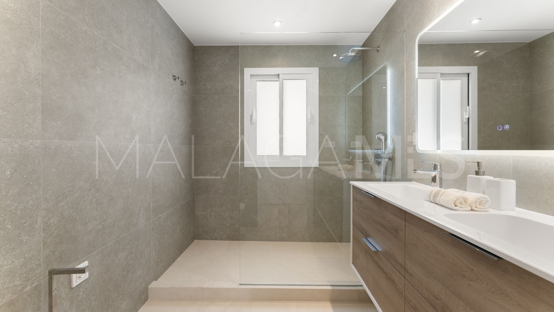 For sale villa with 3 bedrooms in Marbella Centro