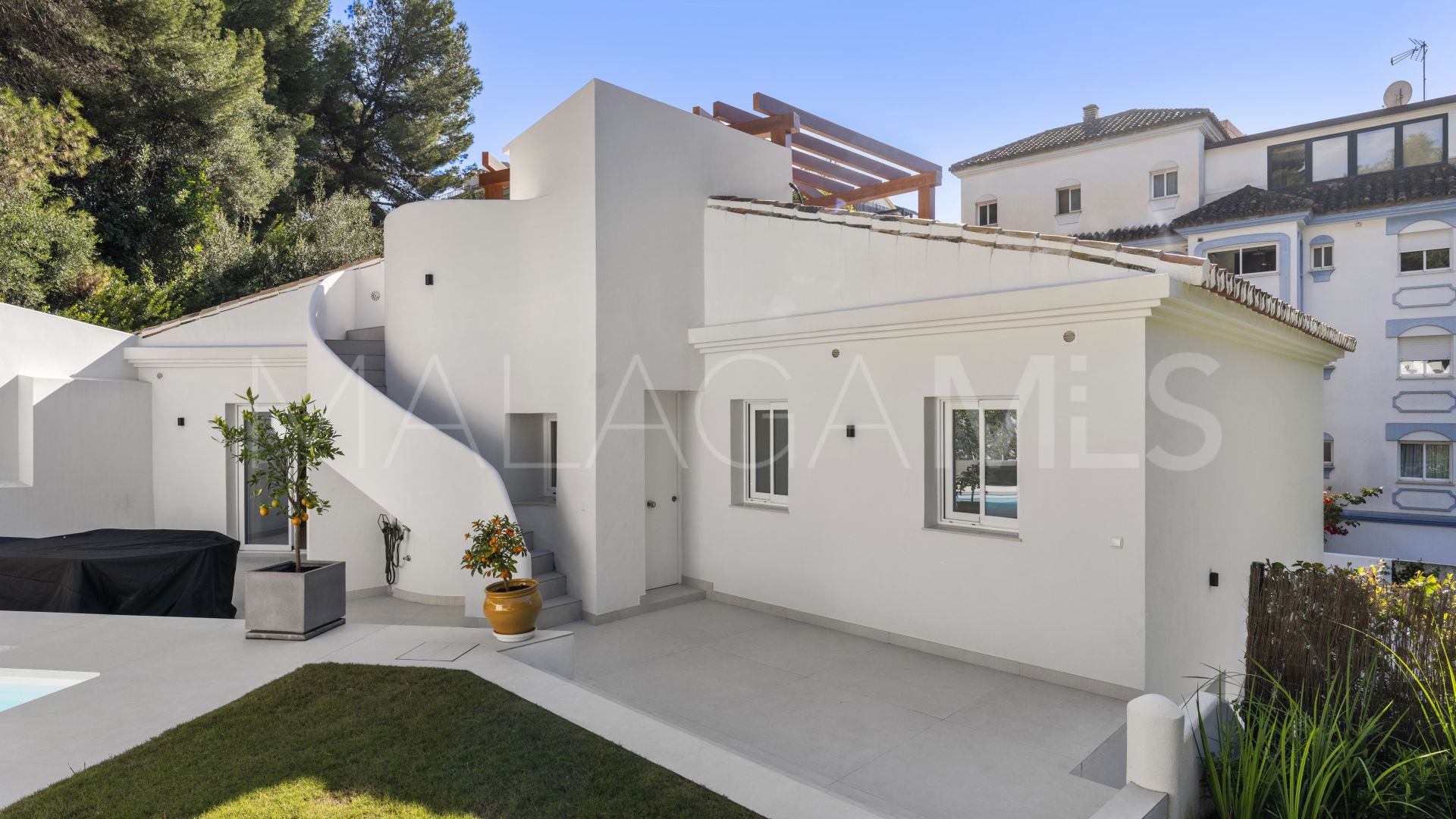 For sale villa with 3 bedrooms in Marbella Centro