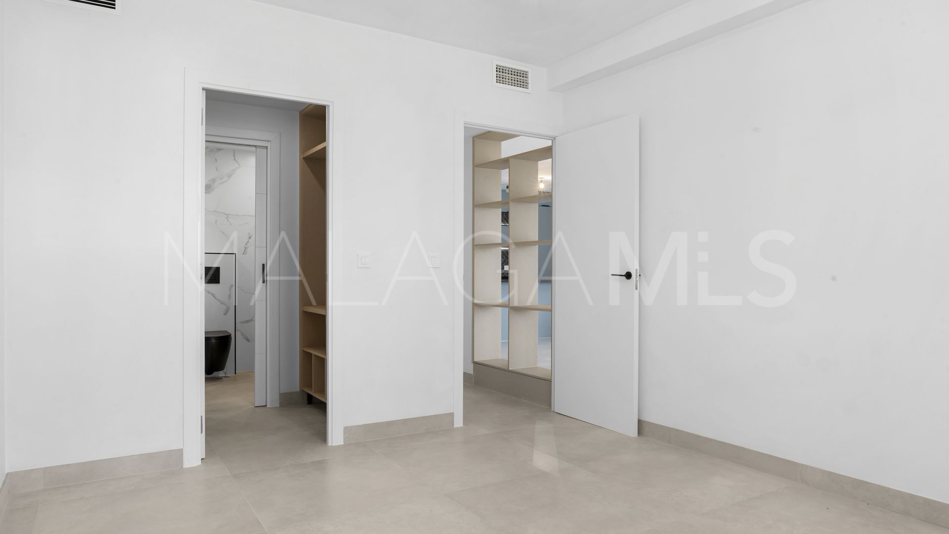 Malambo 3 bedrooms apartment for sale