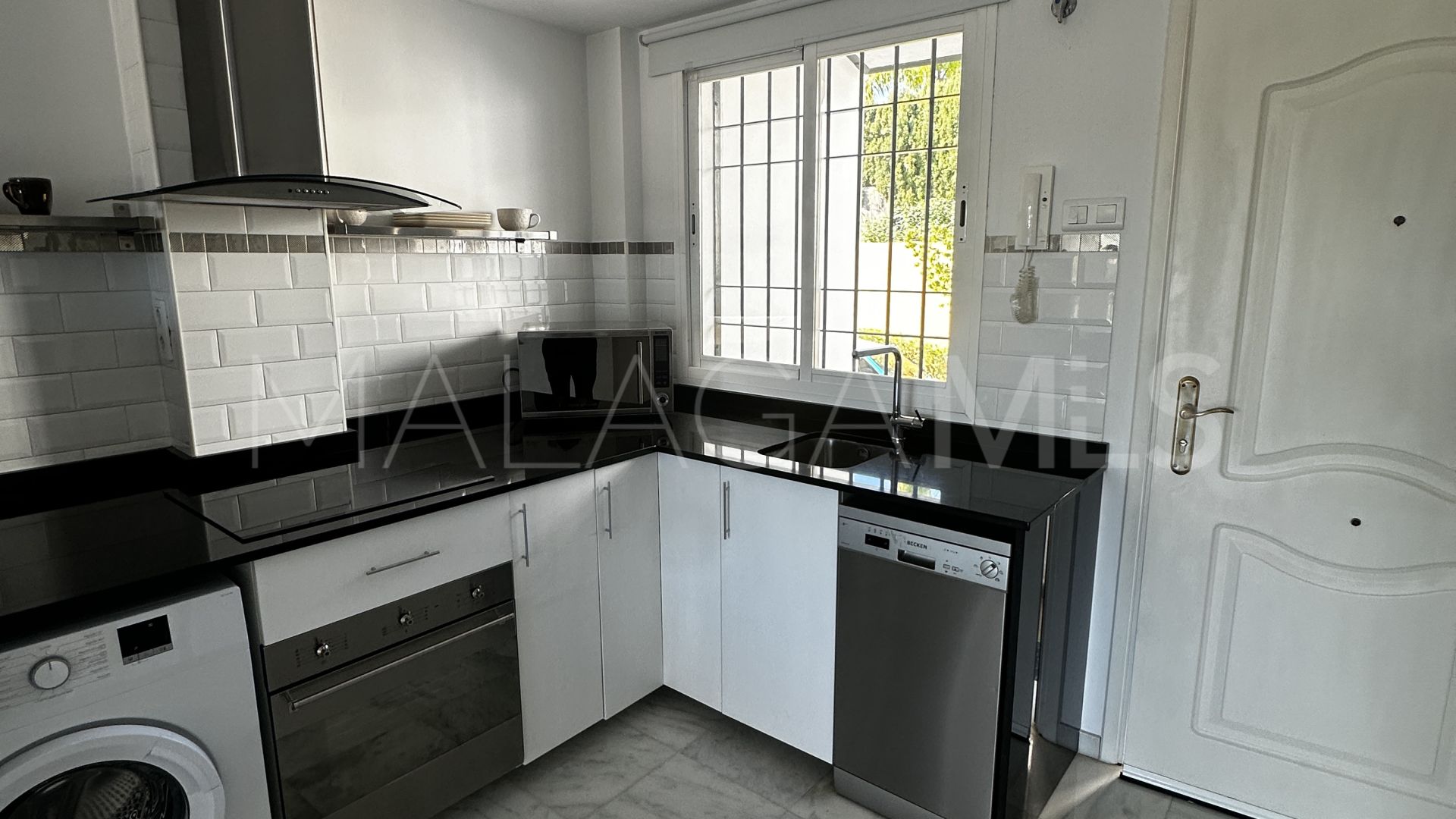 Buy apartment with 2 bedrooms in Señorio de Gonzaga