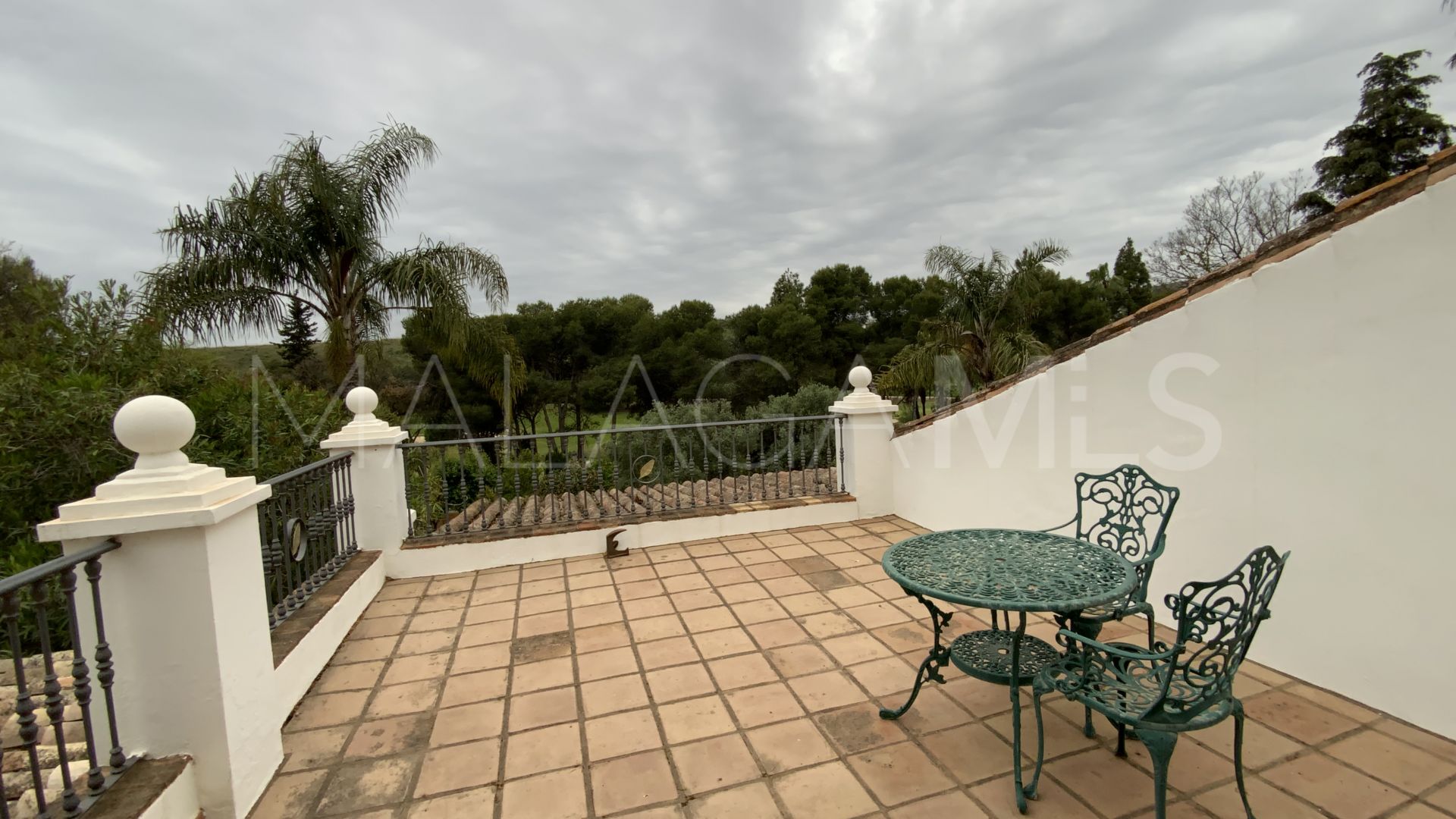 El Paraiso 4 bedrooms villa for sale