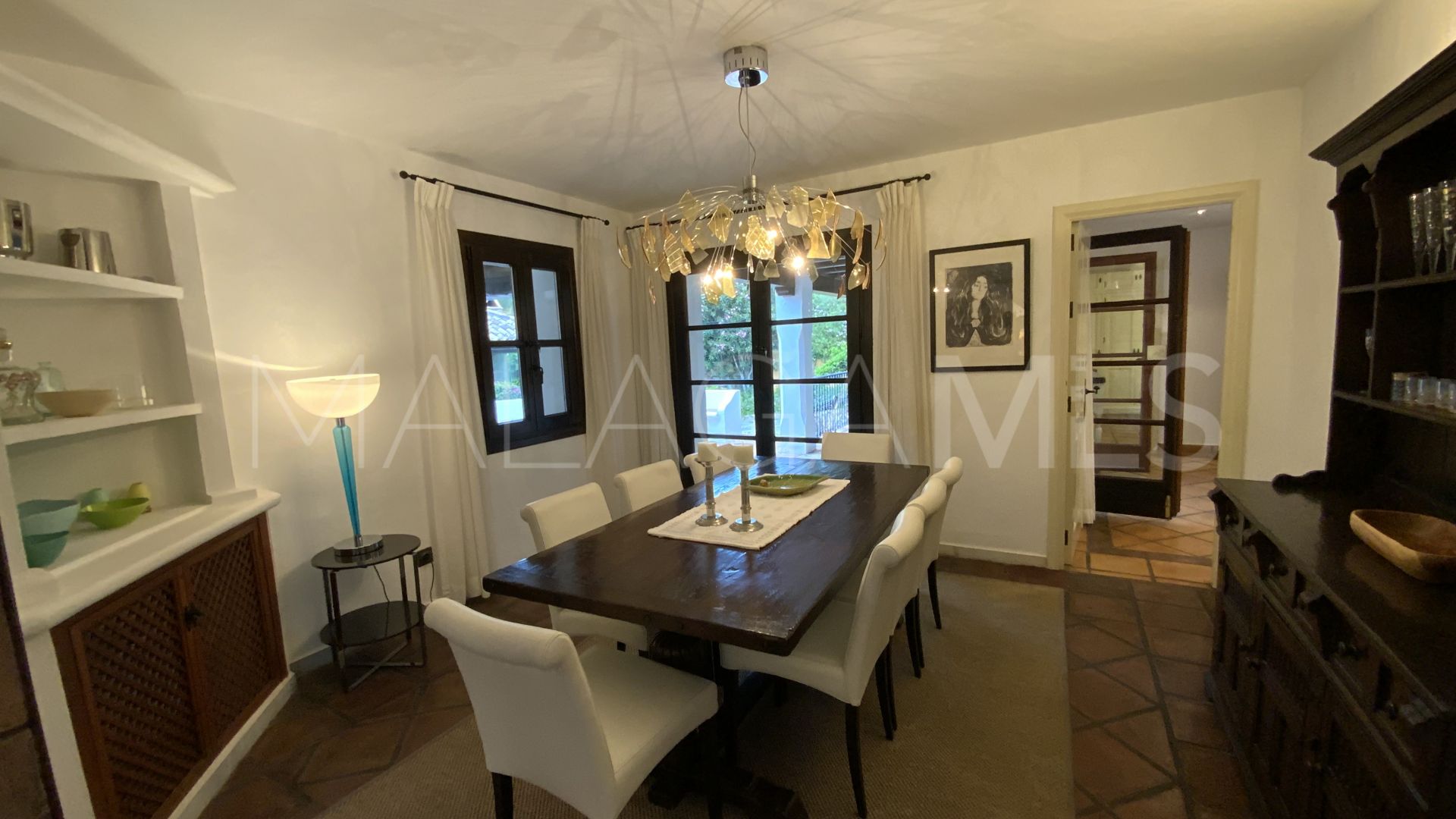 El Paraiso 4 bedrooms villa for sale