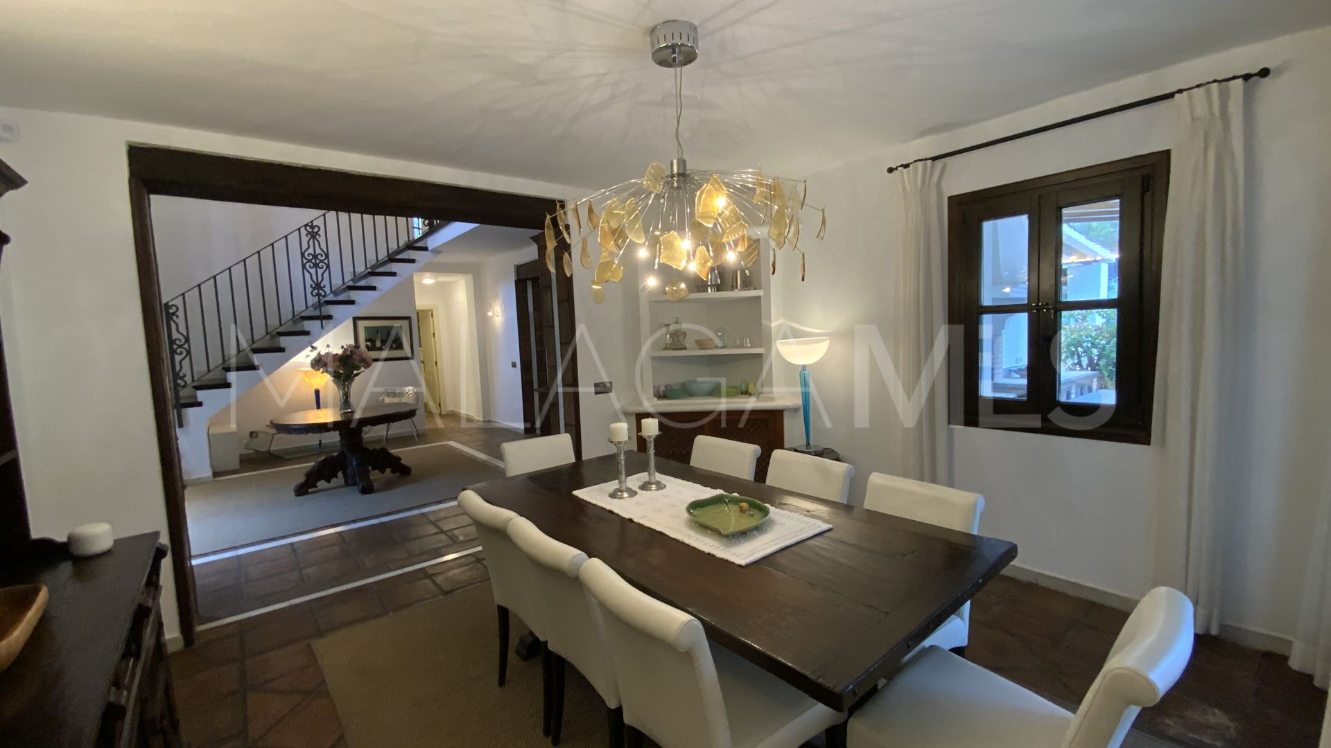 El Paraiso 4 bedrooms villa for sale