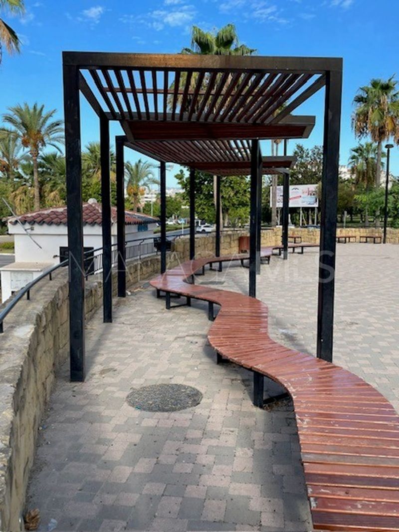 1 bedroom La Campana apartment for sale