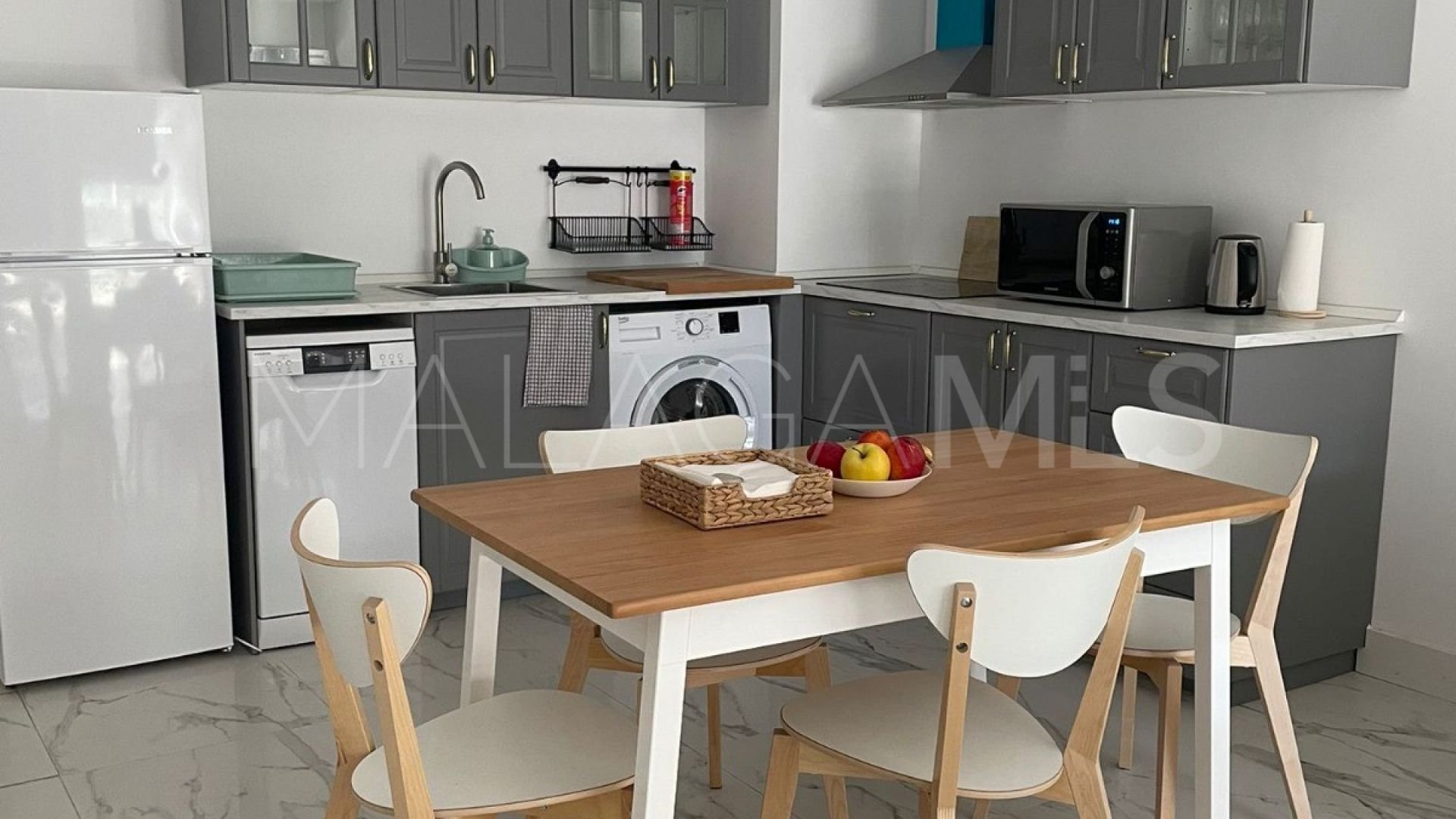 1 bedroom La Campana apartment for sale