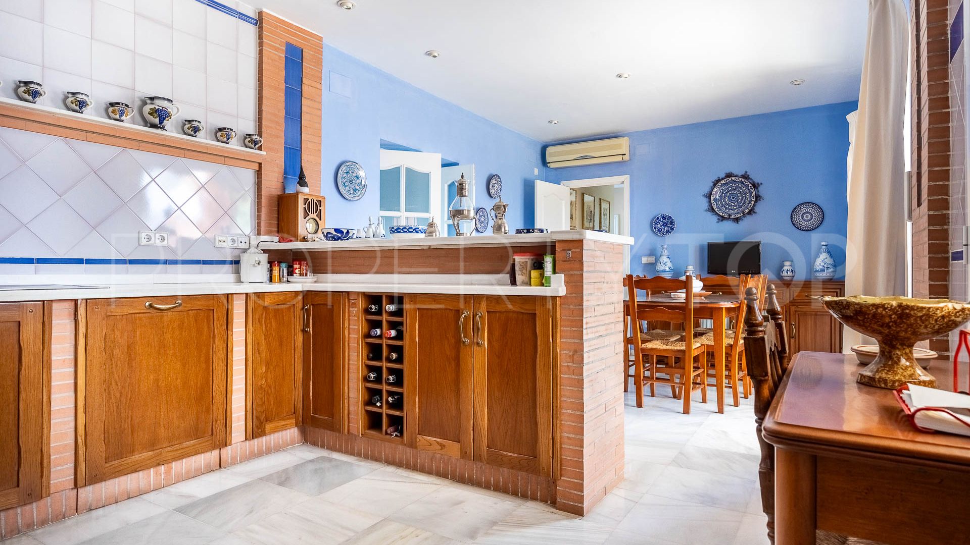 Castilleja de la Cuesta 4 bedrooms house for sale