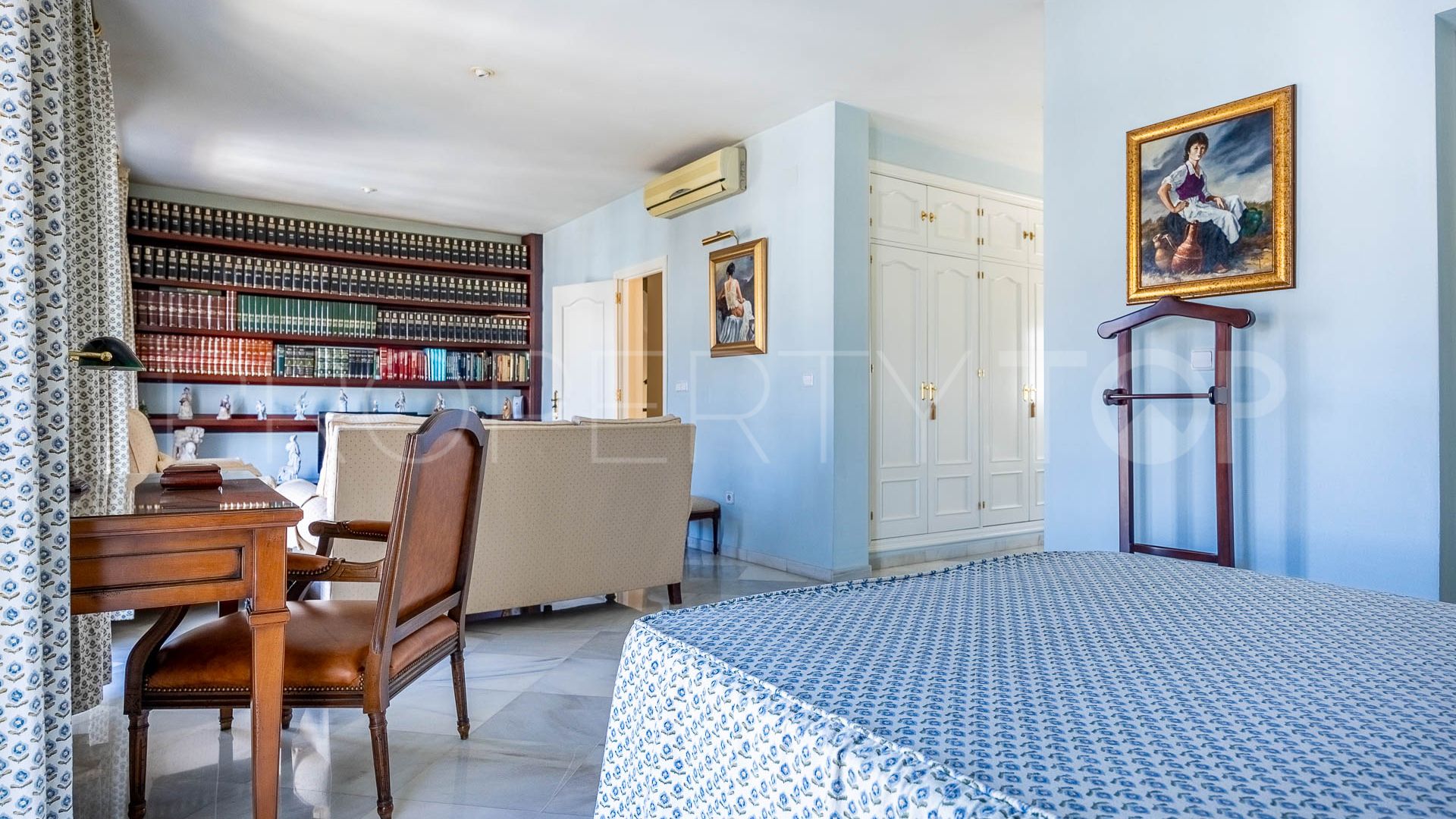 Castilleja de la Cuesta 4 bedrooms house for sale