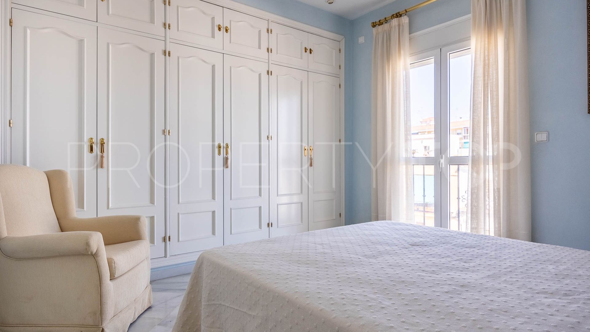 Castilleja de la Cuesta 4 bedrooms house for sale
