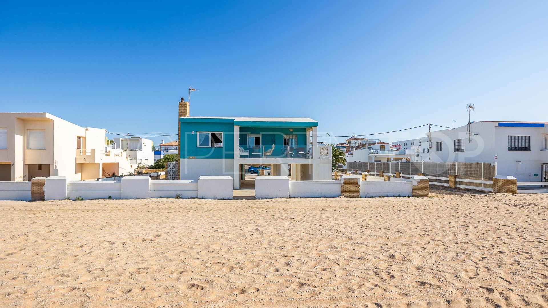 House in La Antilla Islantilla 6BR, 2BA, 254m², 610m² plot, €595k