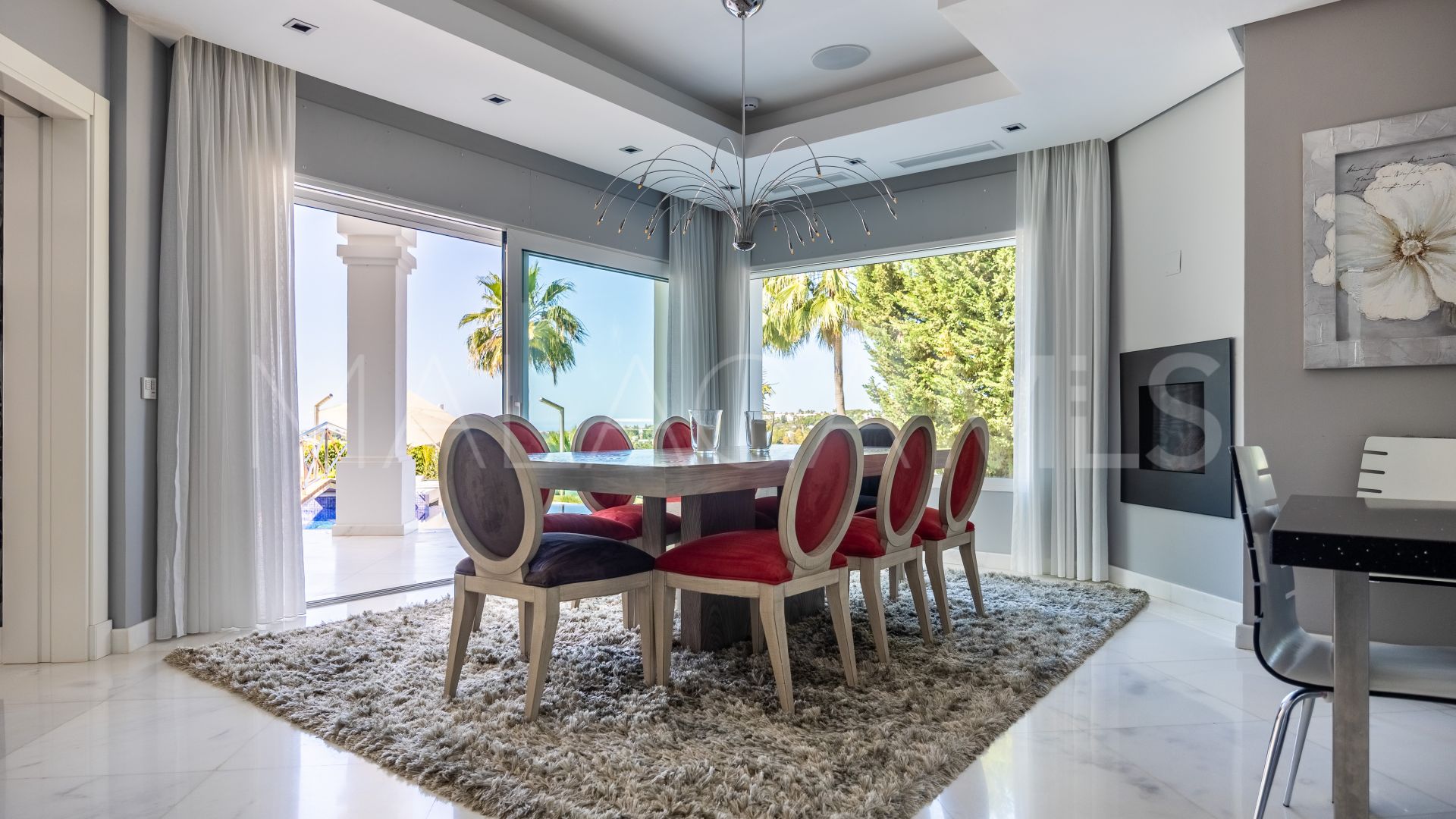 Villa for sale in Benahavis Centro