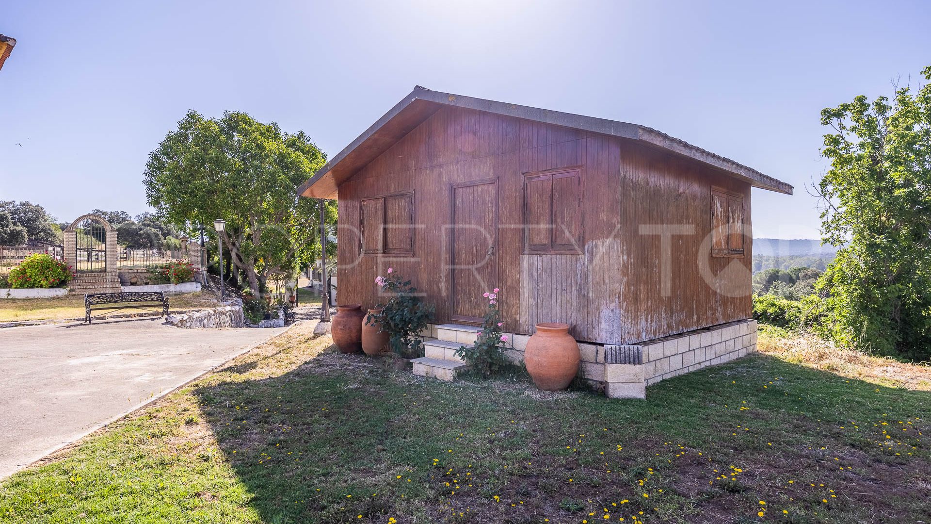 Se vende finca en Castilblanco de los Arroyos