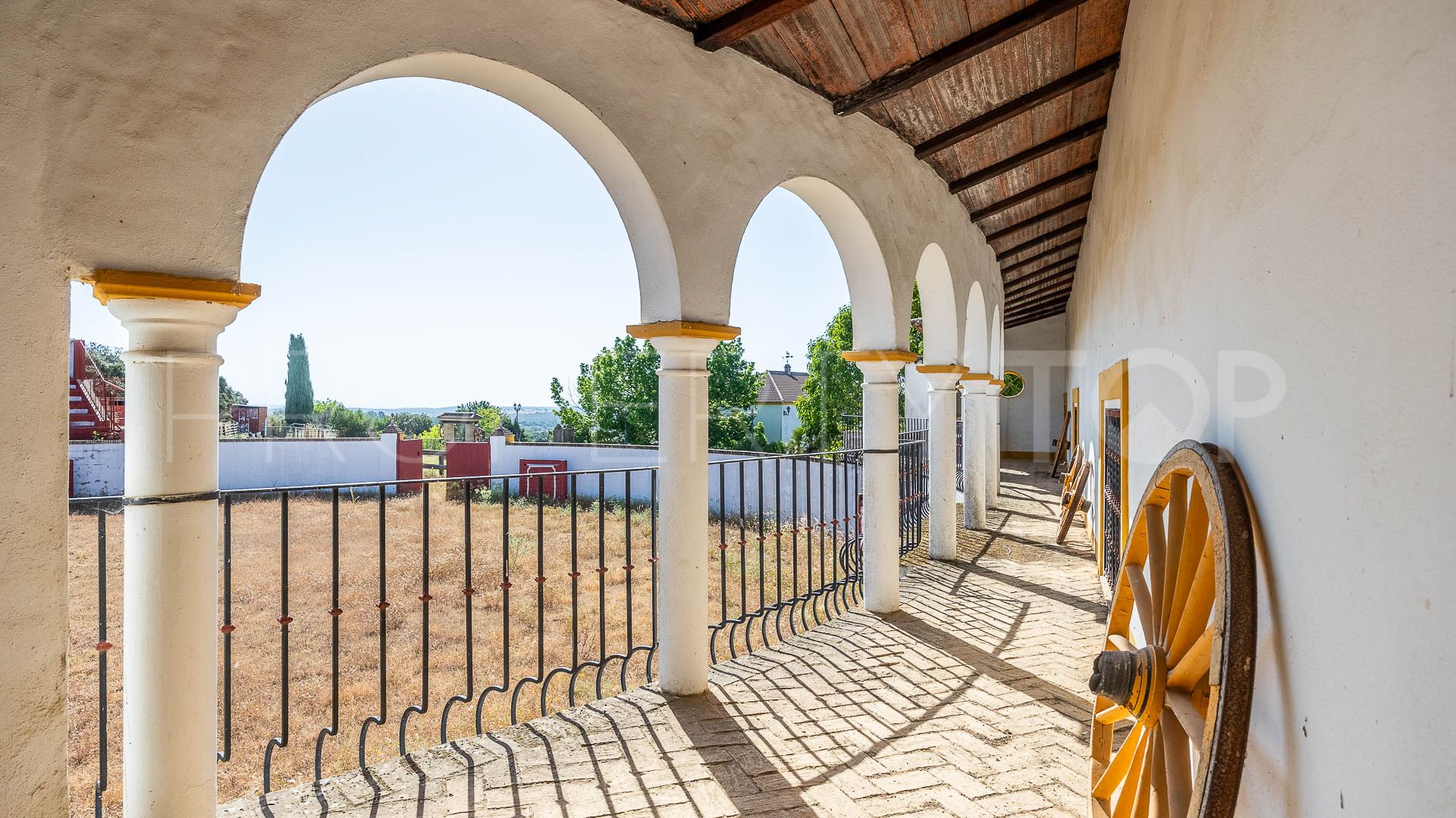 Se vende finca en Castilblanco de los Arroyos