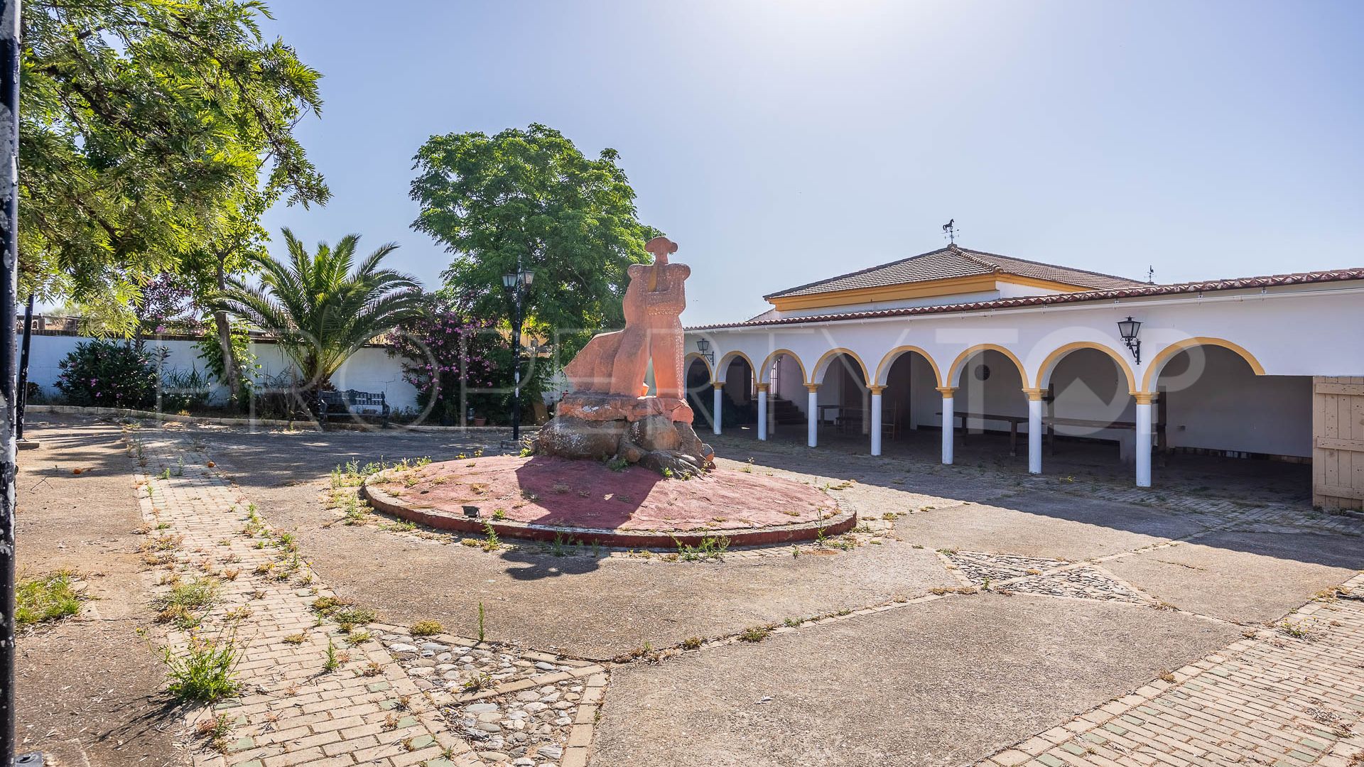 Se vende finca en Castilblanco de los Arroyos