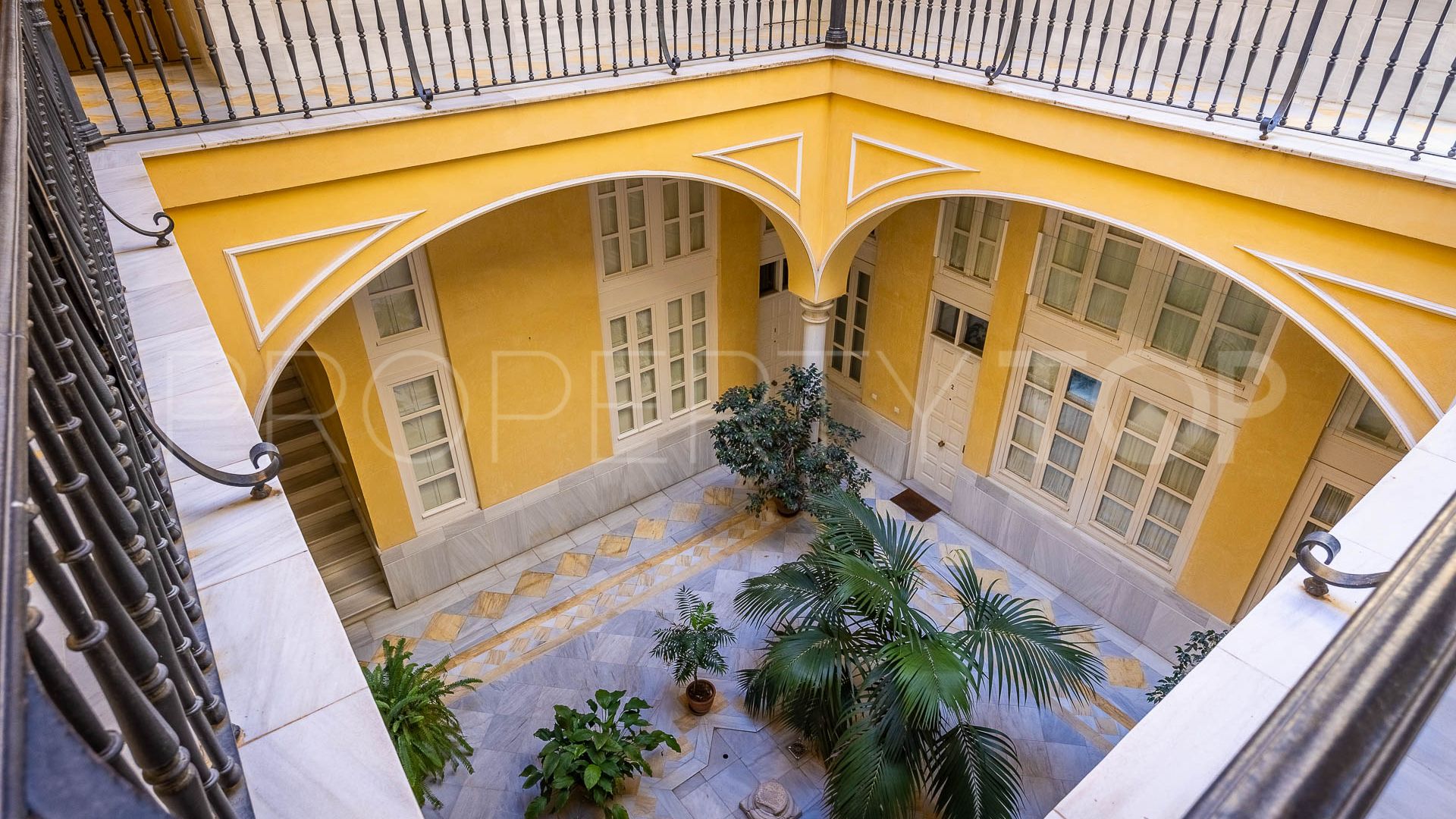 For sale Arenal 3 bedrooms apartment